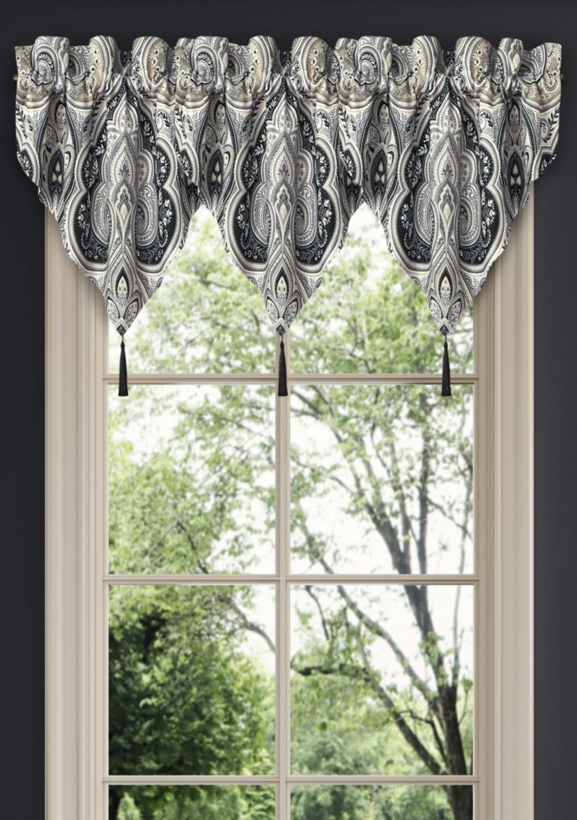 Messina Window Ascot Valance