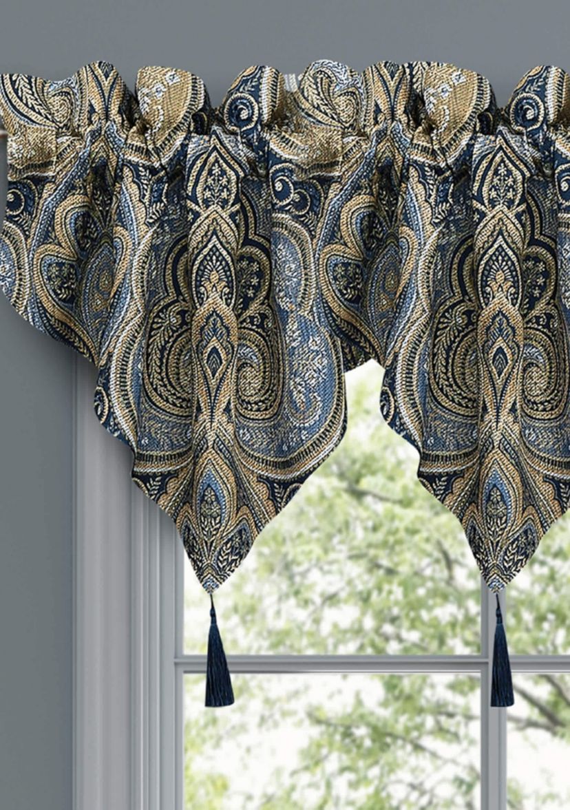 Messina Window Ascot Valance