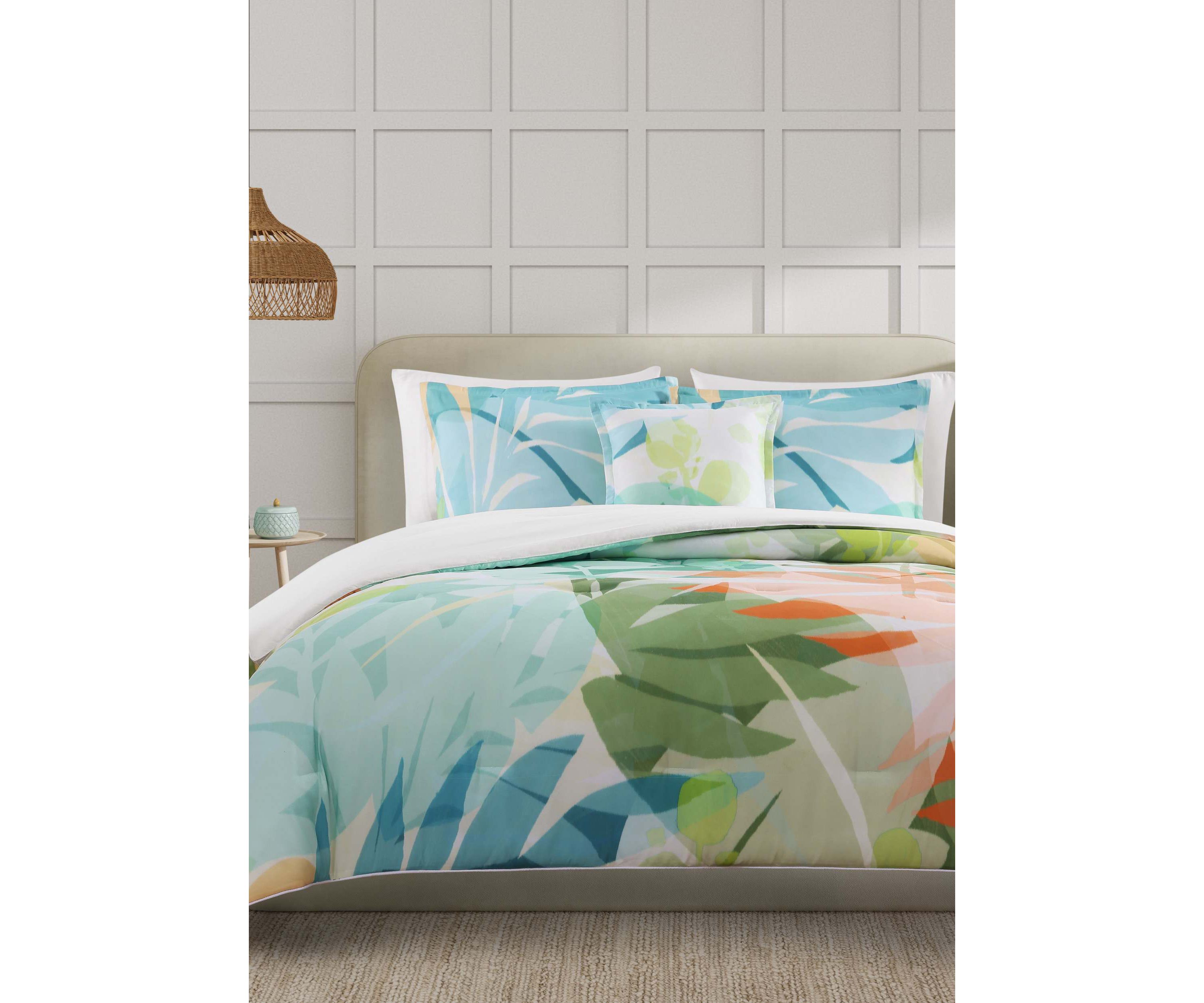 Tiki 18" Square Decorative Throw Pillow