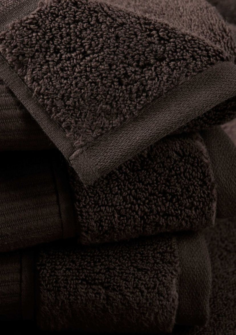 Belmore Towel