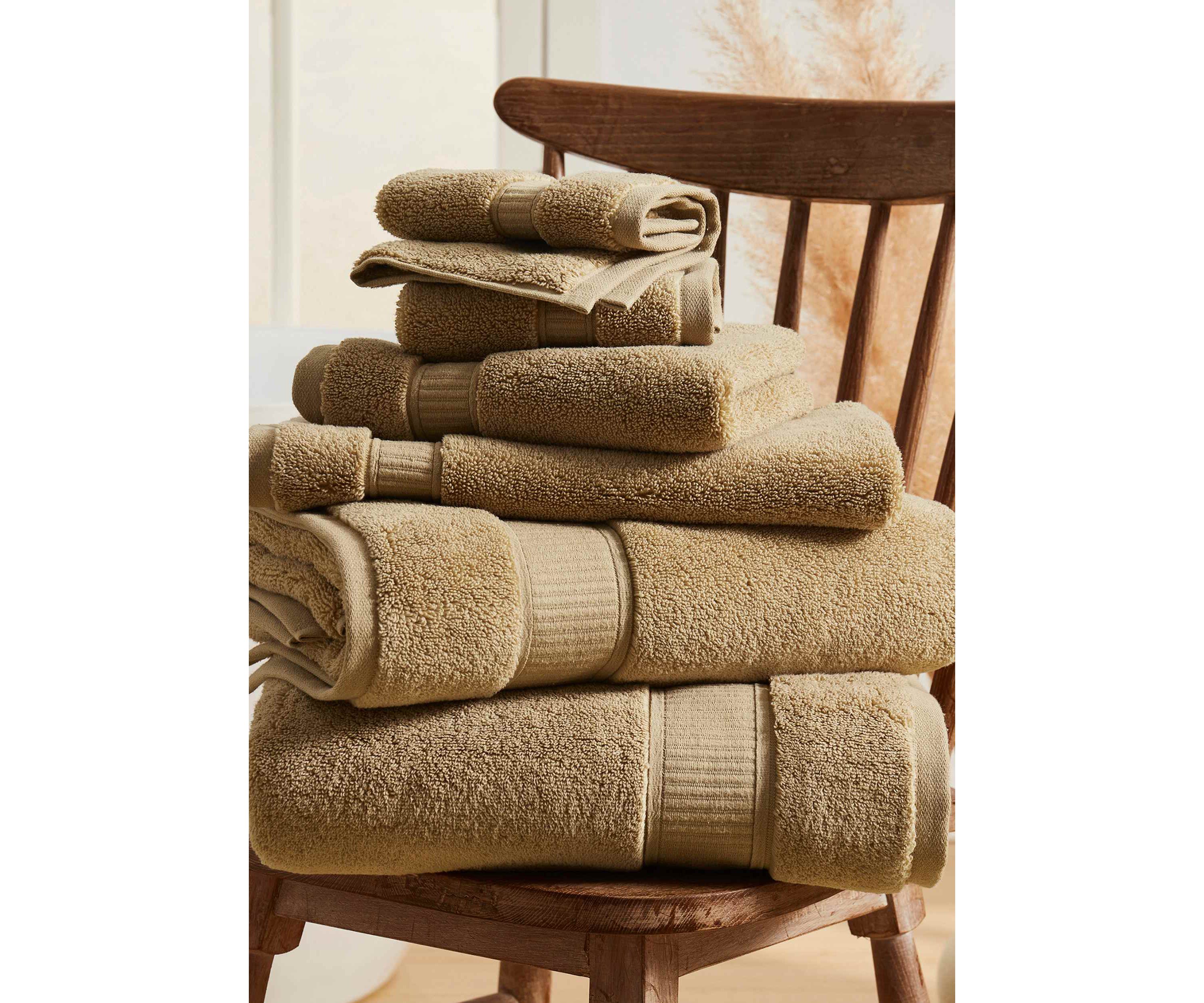 Belmore Towel
