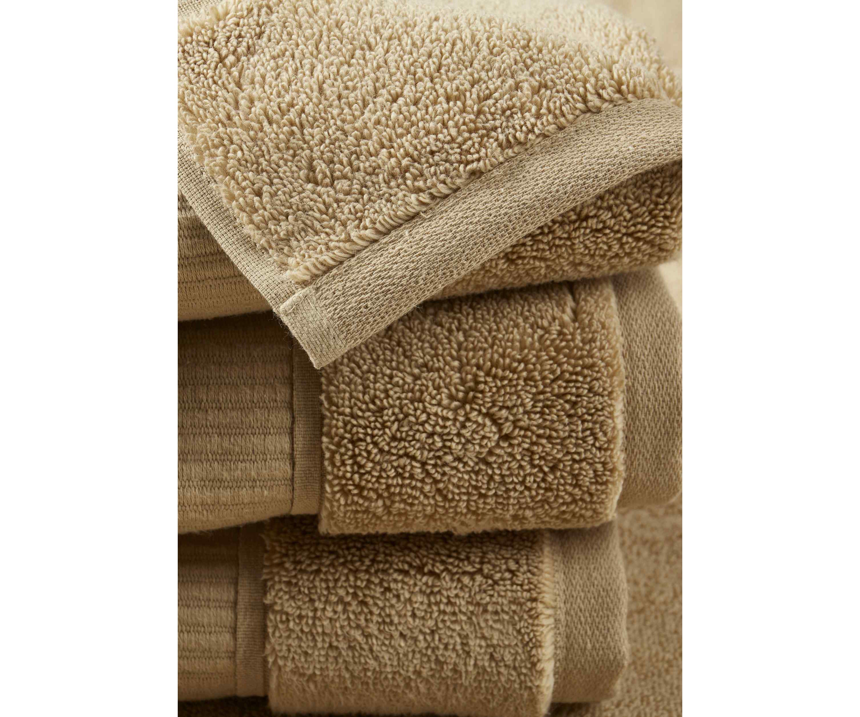 Belmore Towel