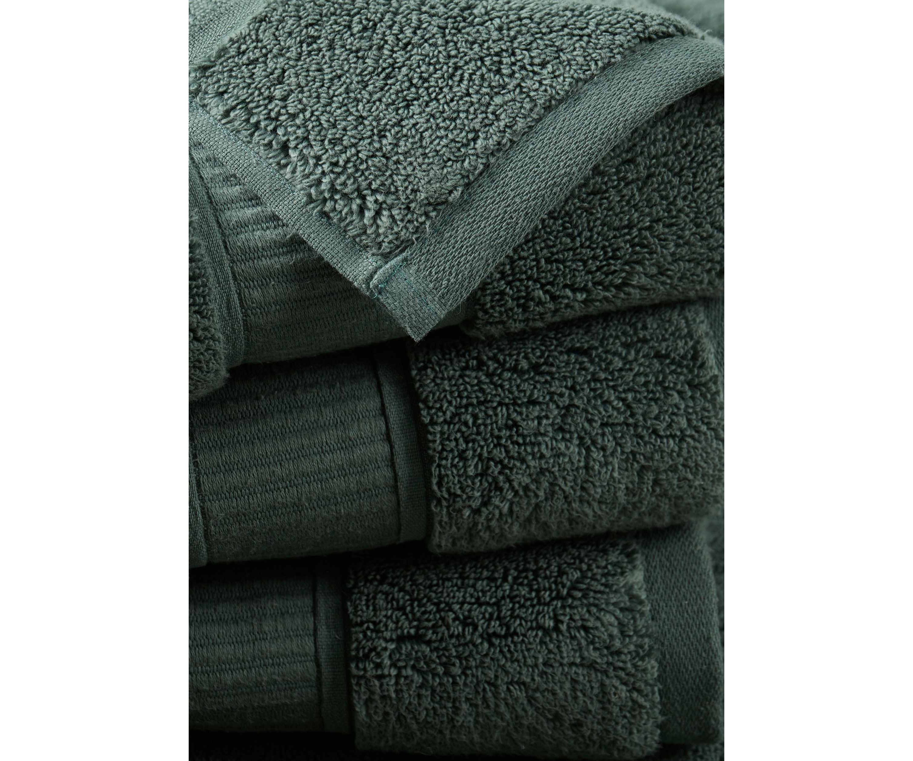 Belmore Towel