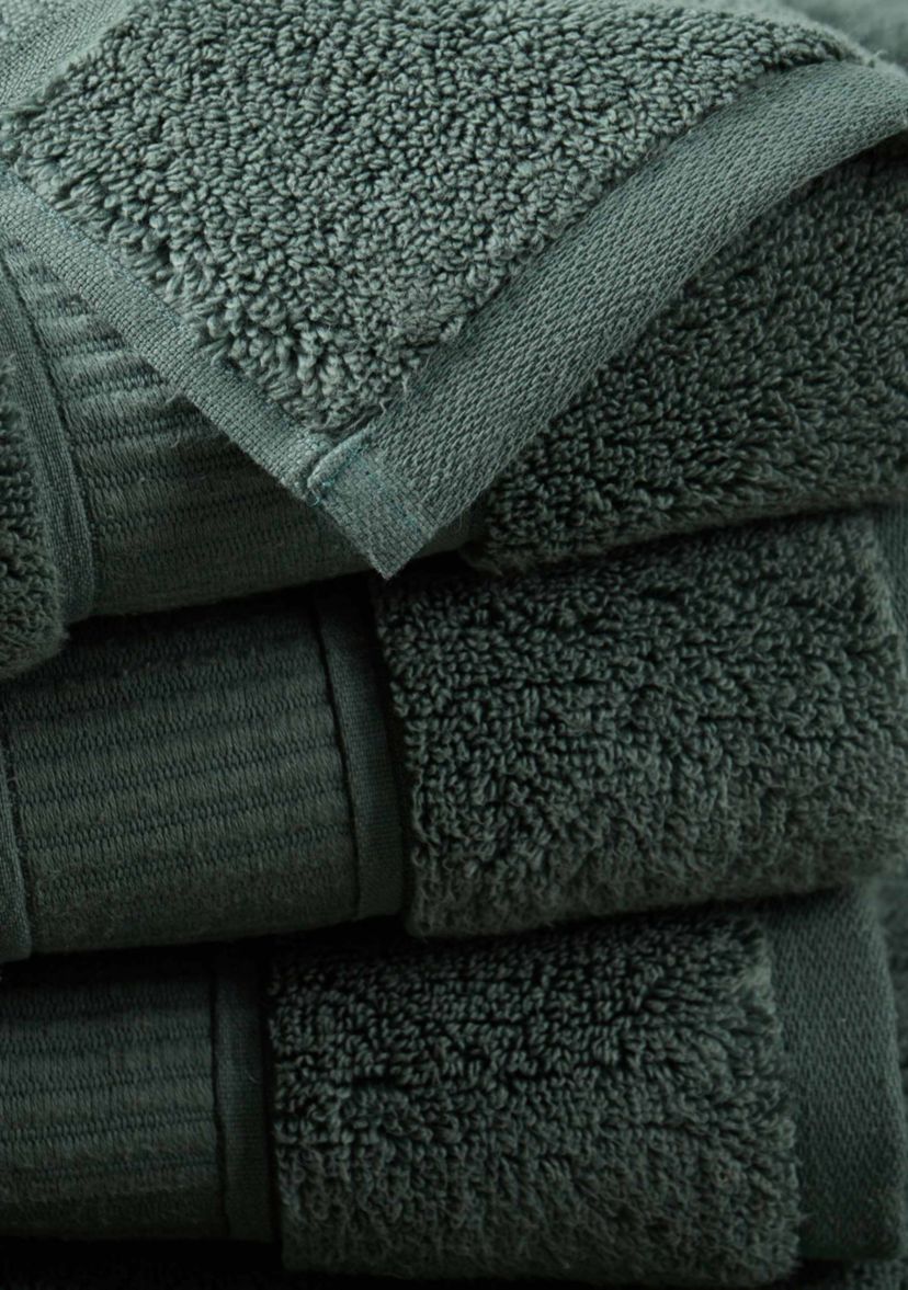 Belmore Towel