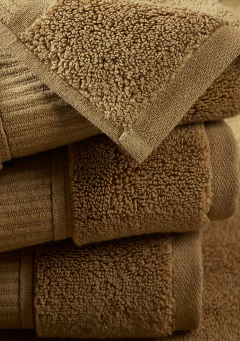 Belmore Towel