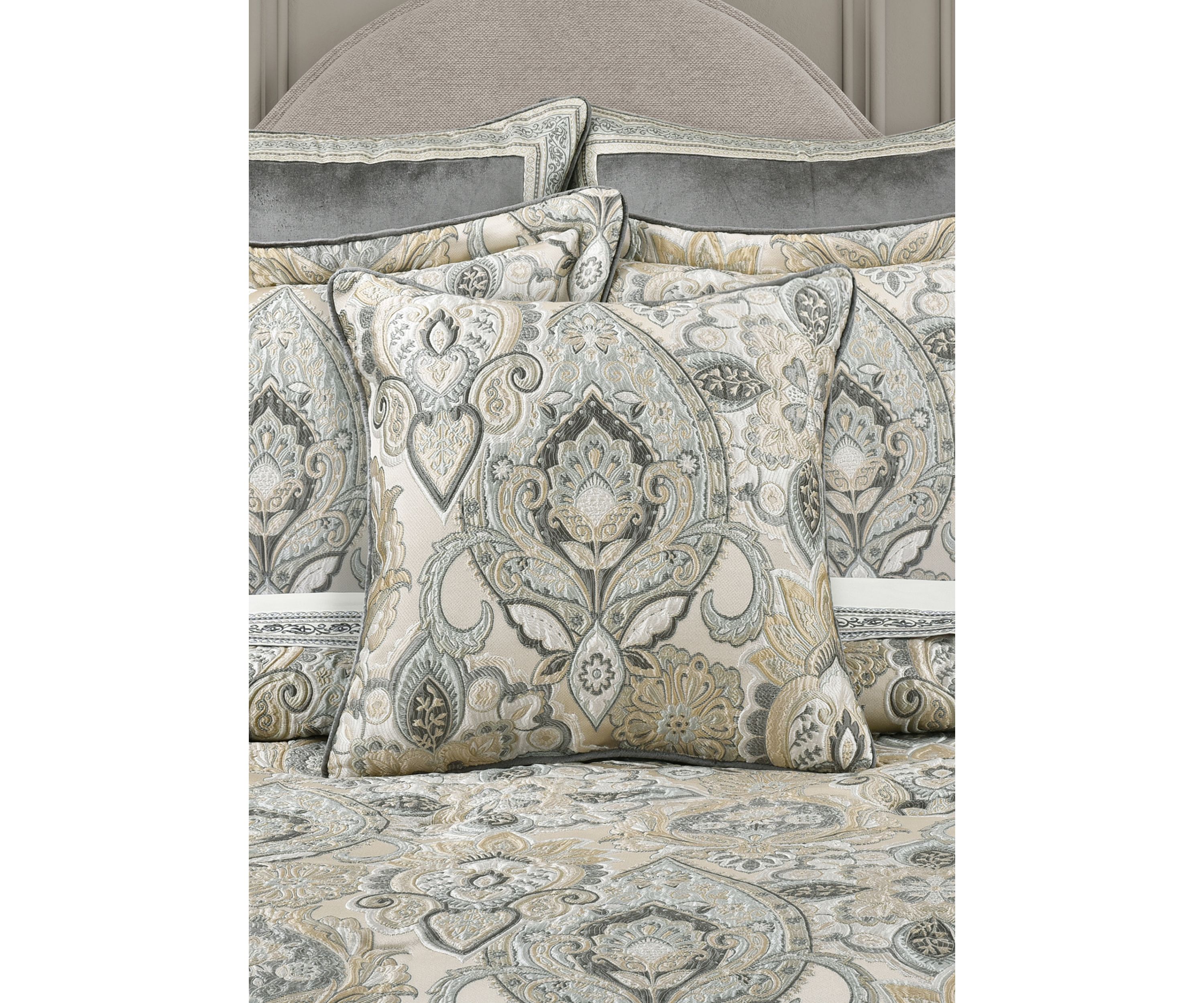 Annabelle 20" Square Decorative Throw Pillow