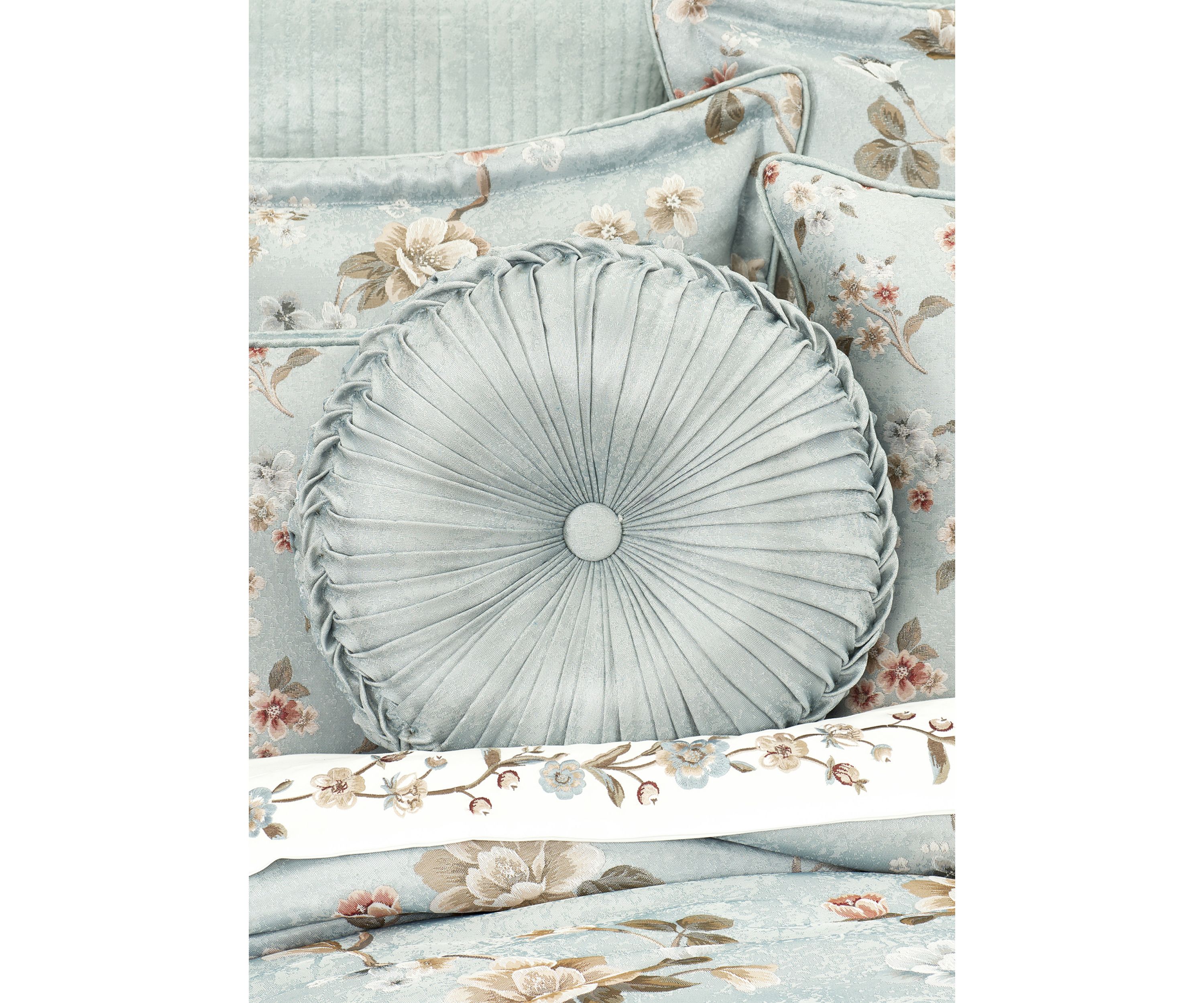 Prestige Tufted Round Decorative Throw Pillow