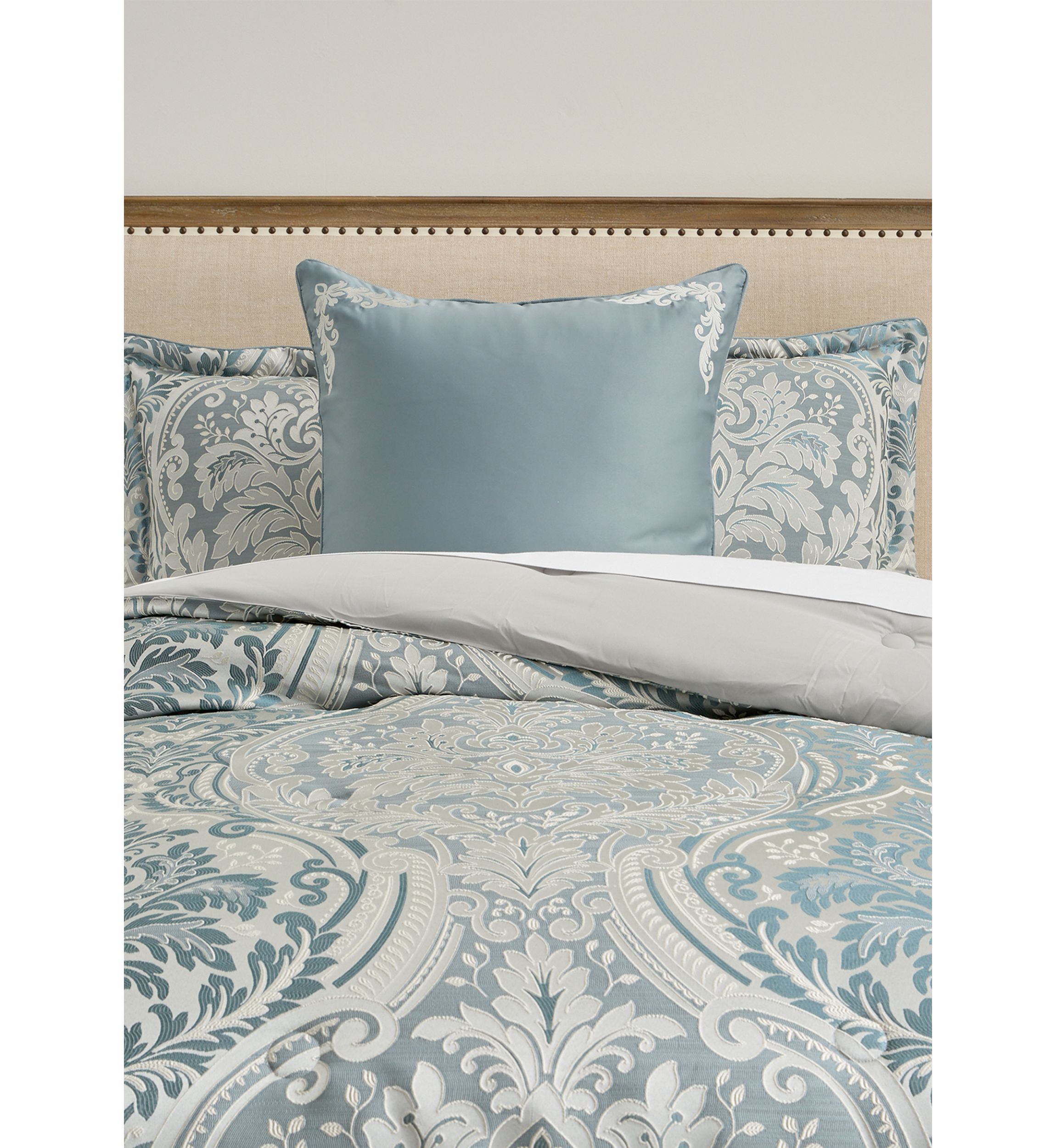 Renata Euro Sham