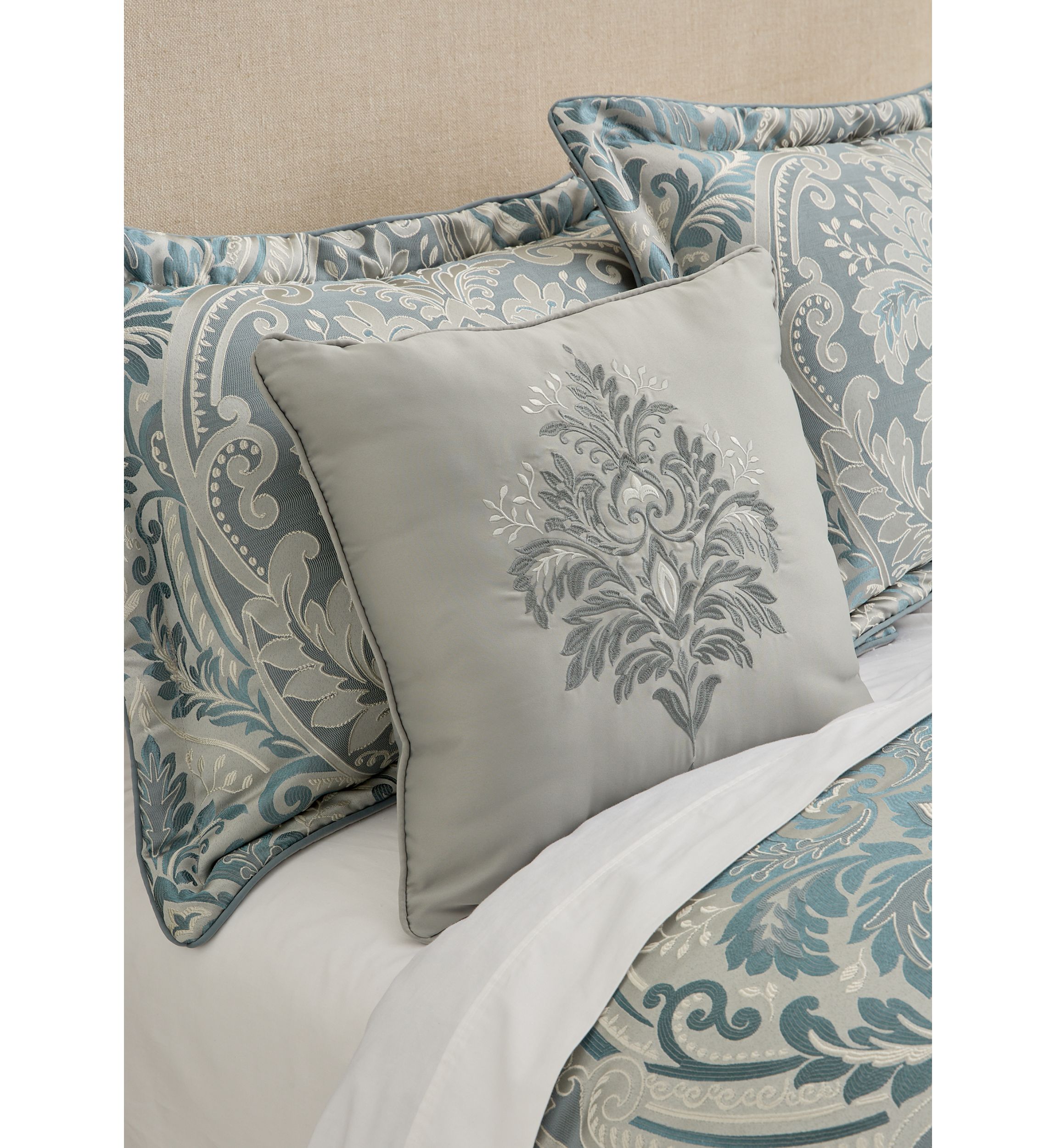 Renata Decorative Throw Pillow