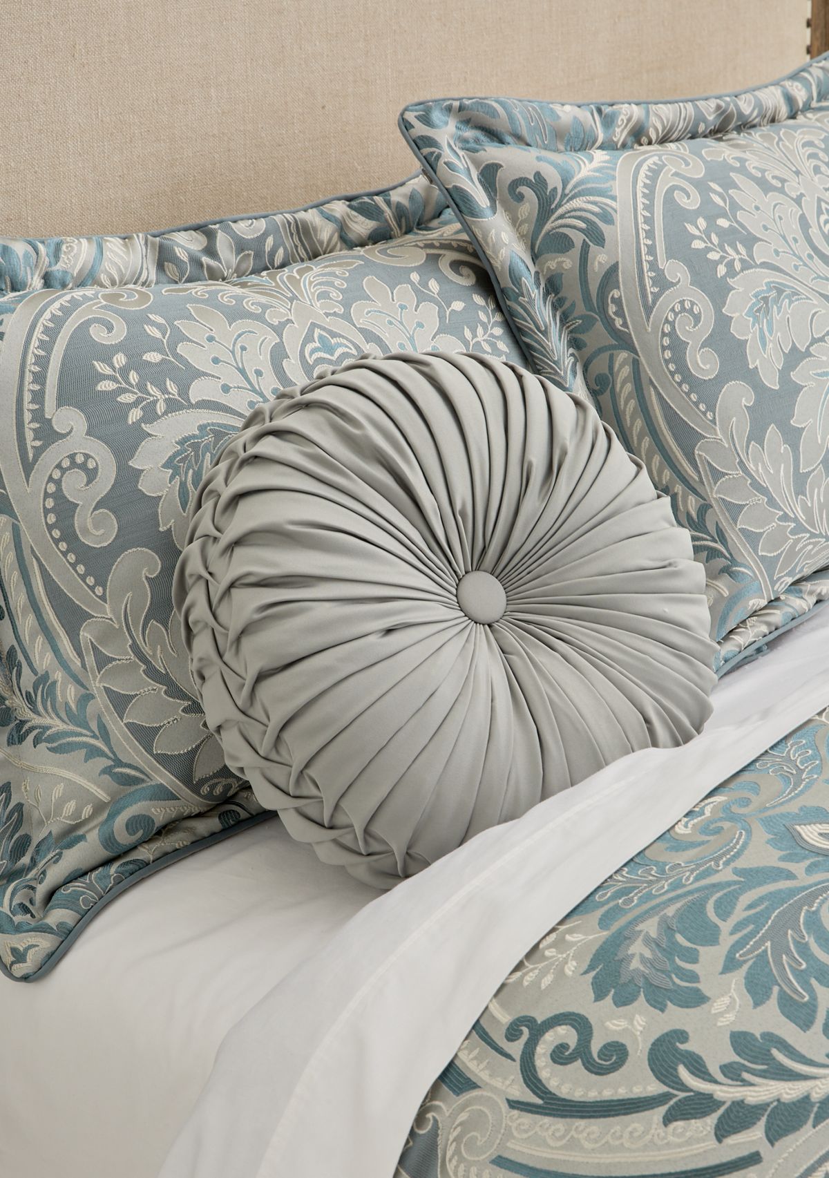 Renata Tufted Round Pillow