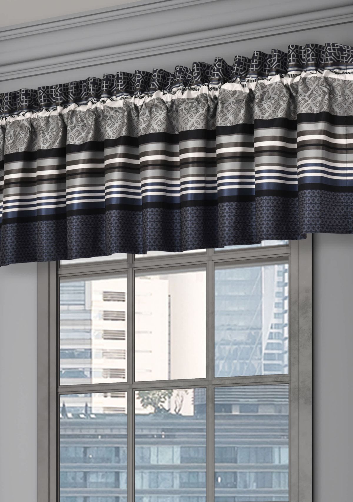Carlisle Window Straight Valance