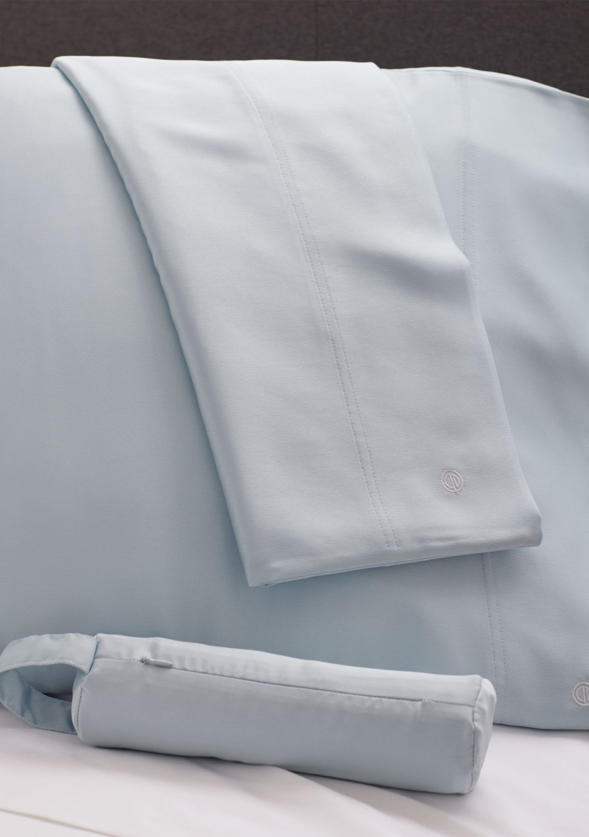 Travel Satin Standard Pillowcase Set