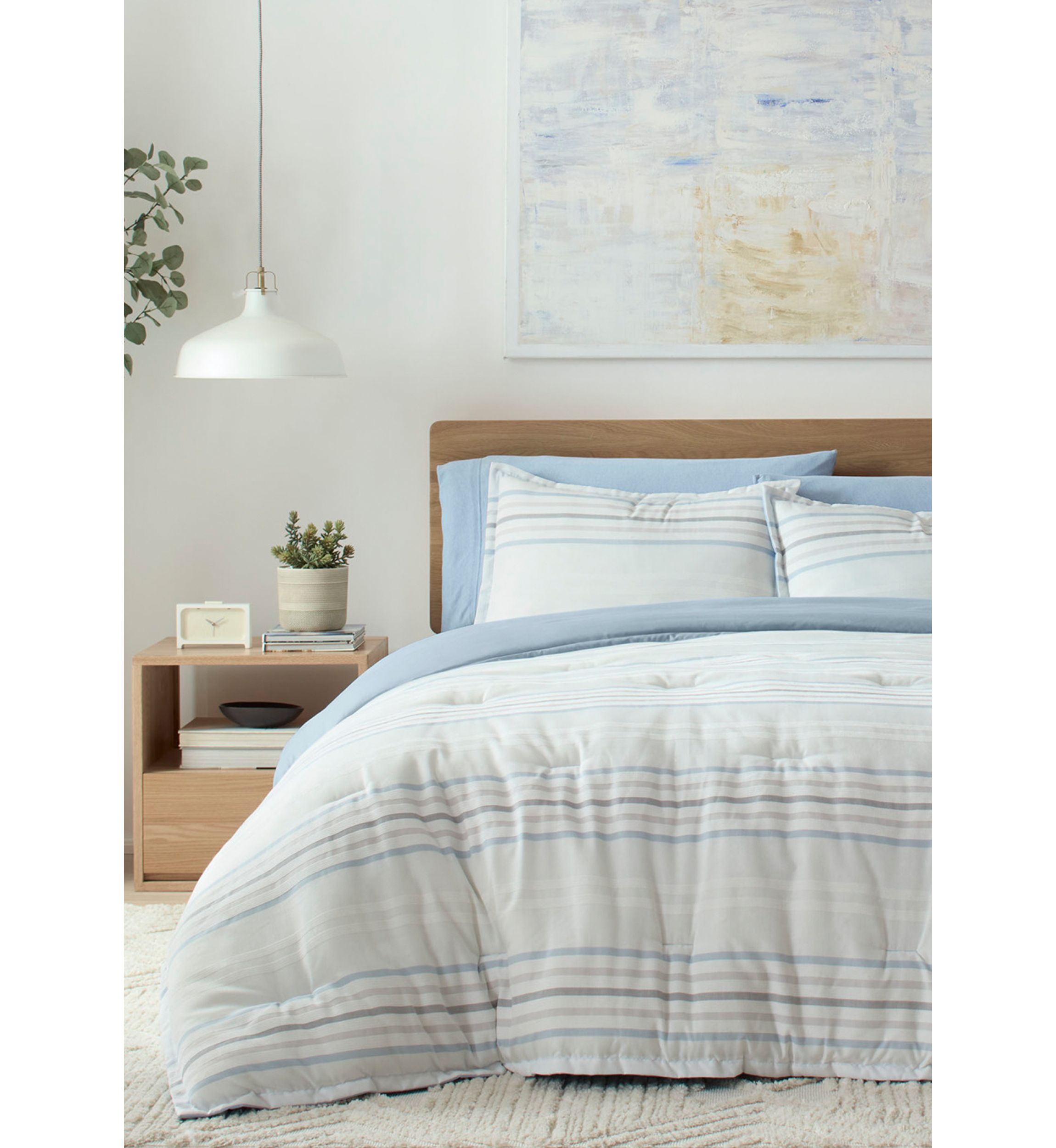 Bergen Comforter Set