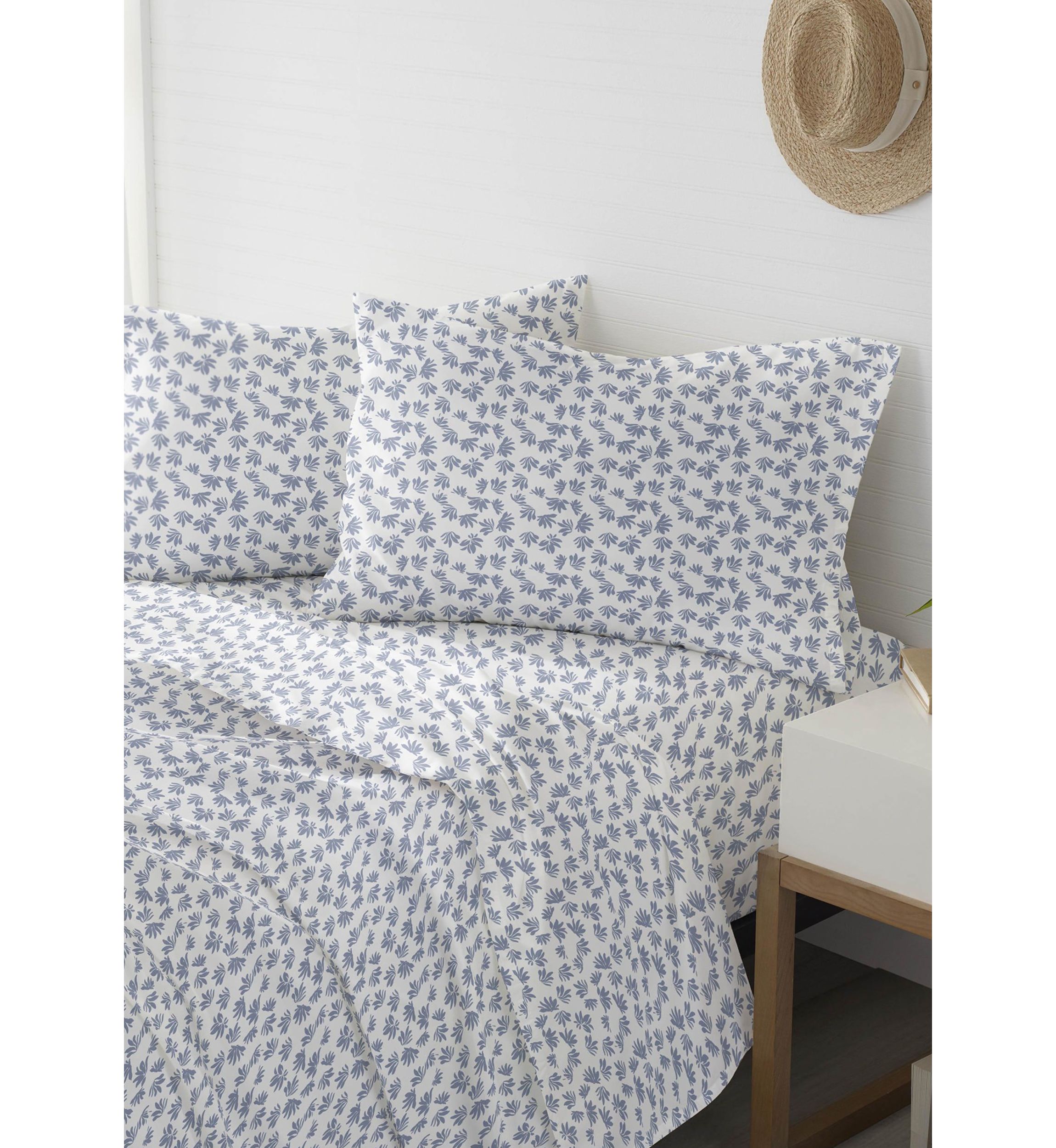 Coastal Jasmine Sheet Set