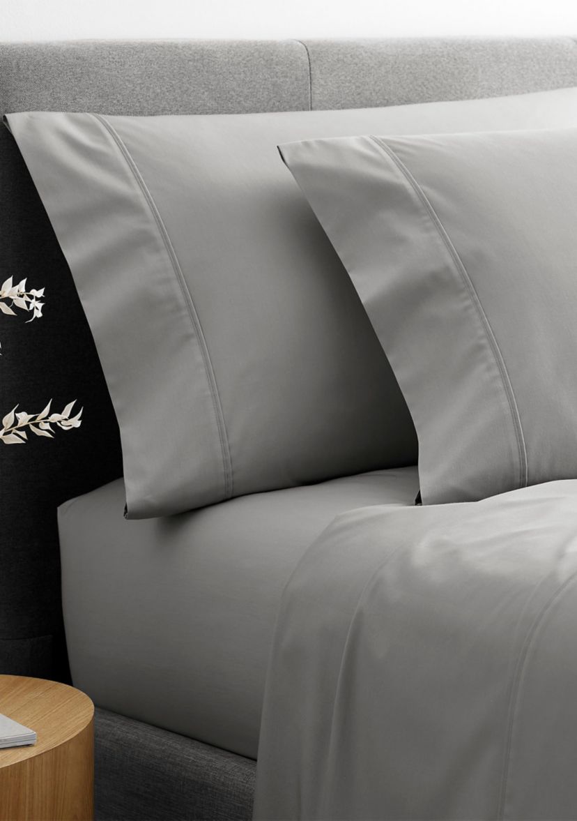 Clean Essentials Solid Sheet Set