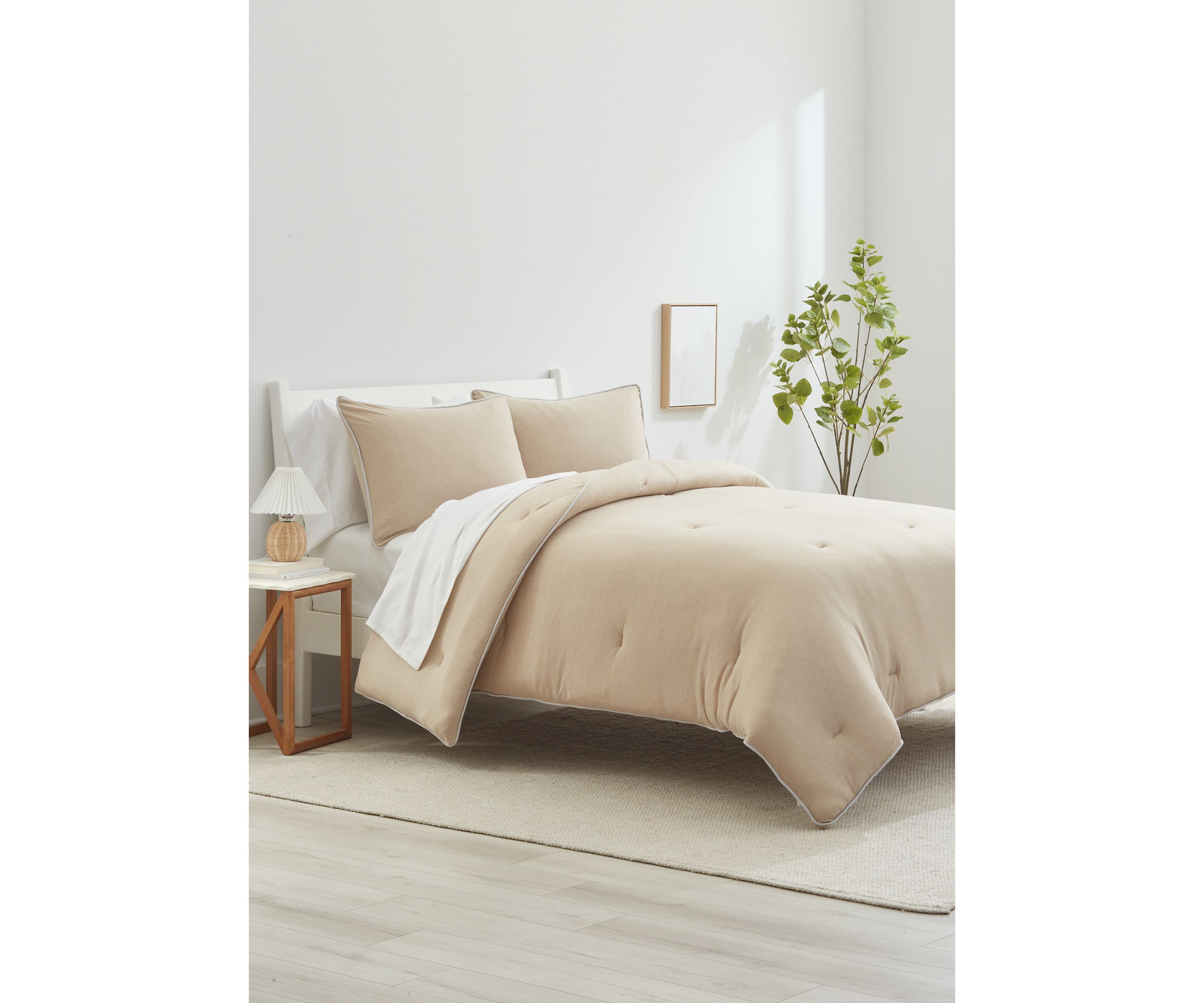 Snuggle Comforter 
