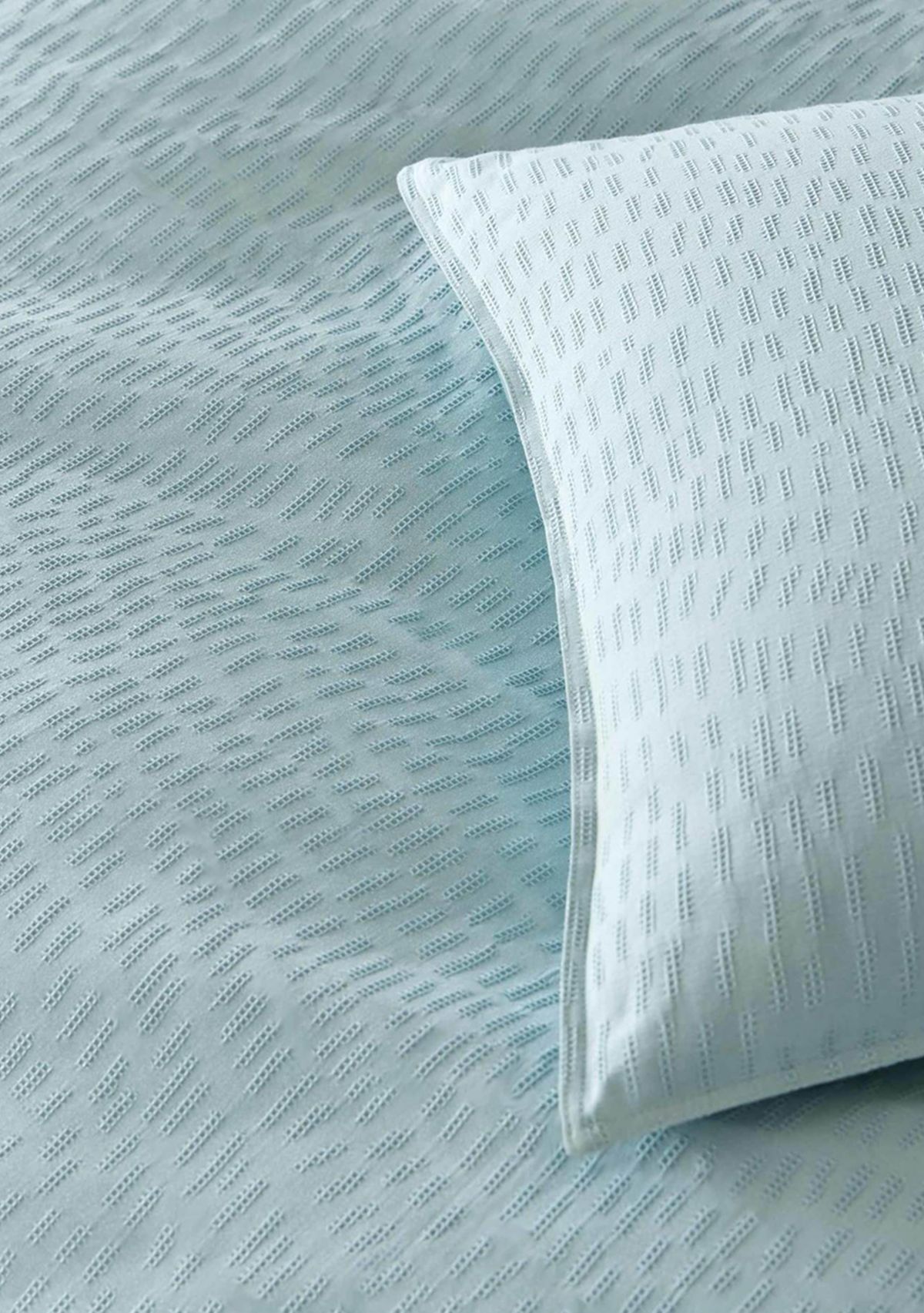 Cocoa Bluff Comforter Set