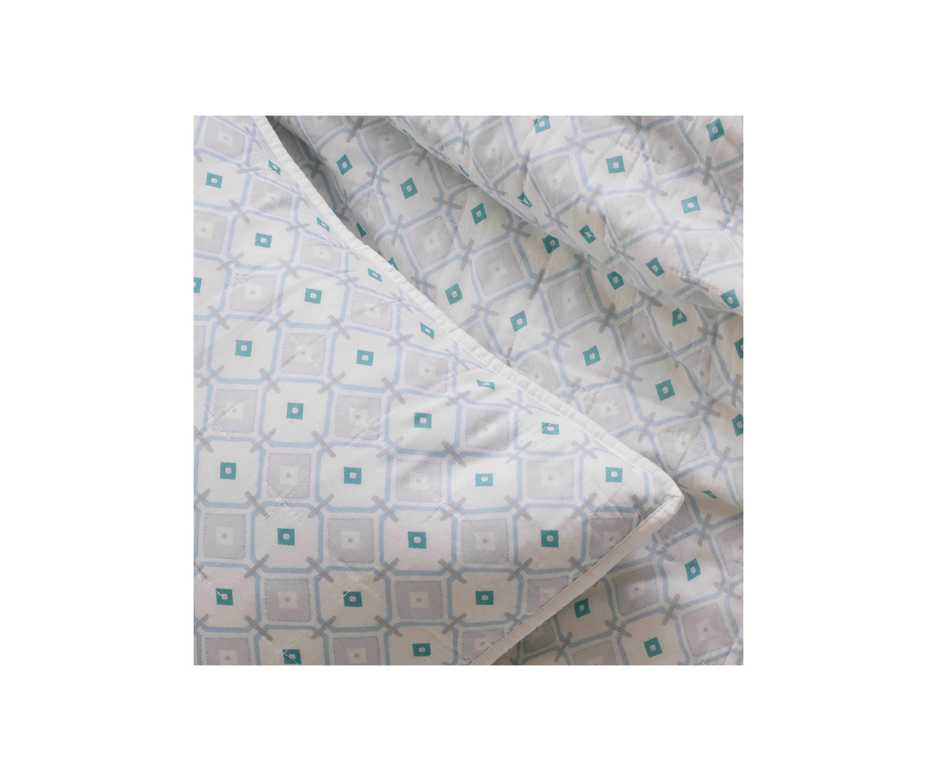 Emerald Isle Quilt Set