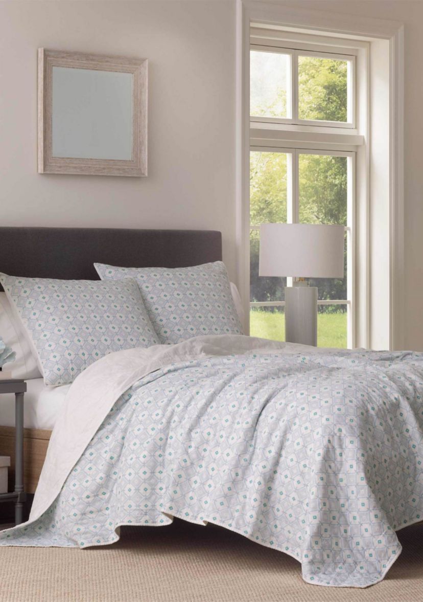 Emerald Isle Quilt Set