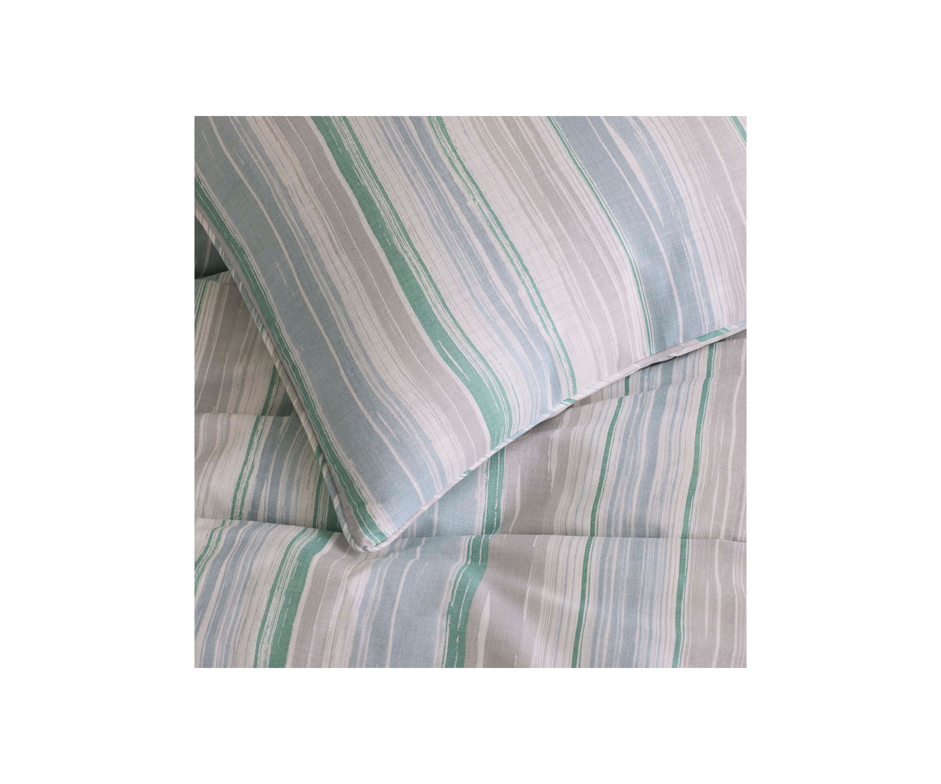 Cocoa Bluff Comforter Set