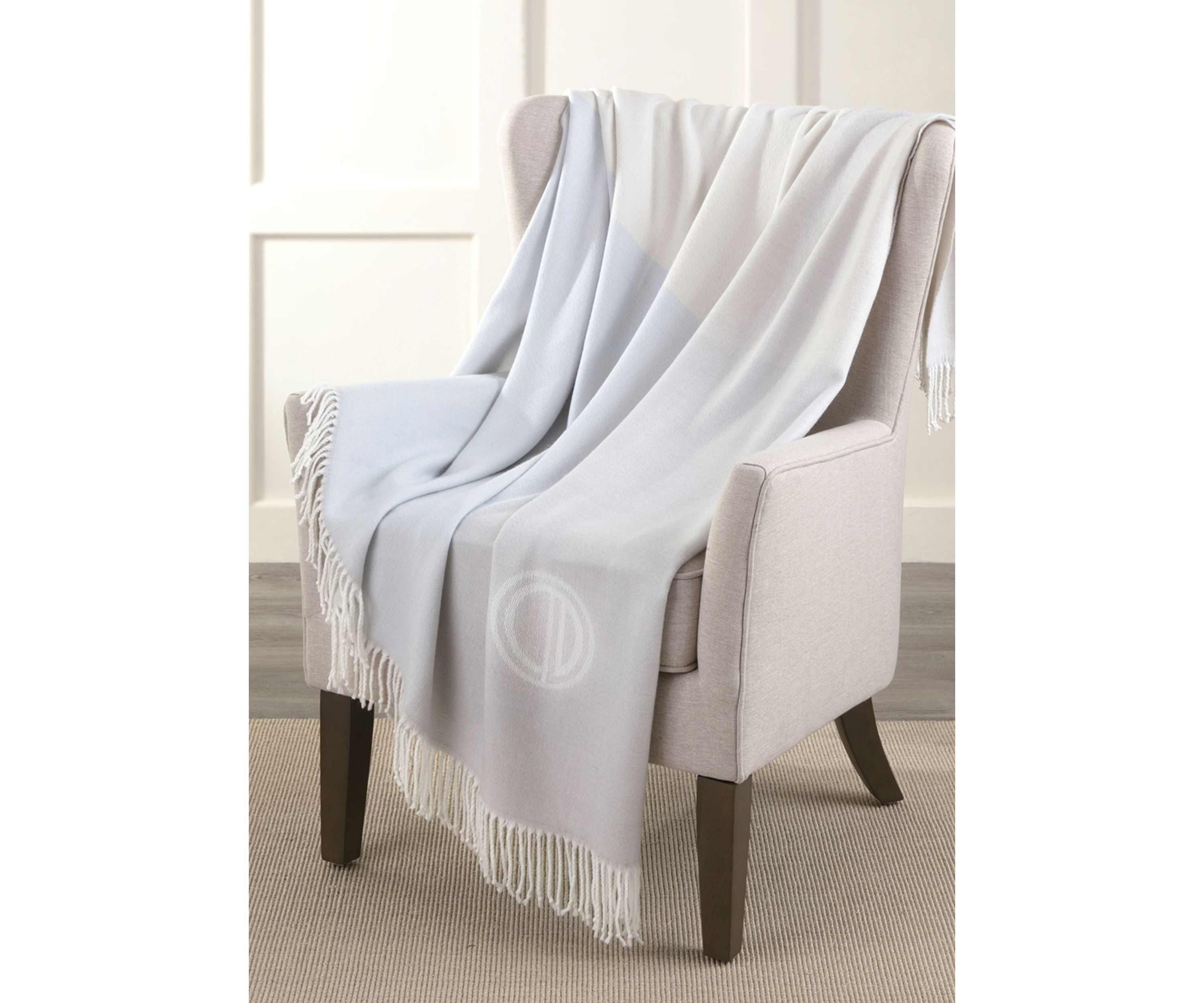 Anti-Allergen Jacquard Throw Blanket
