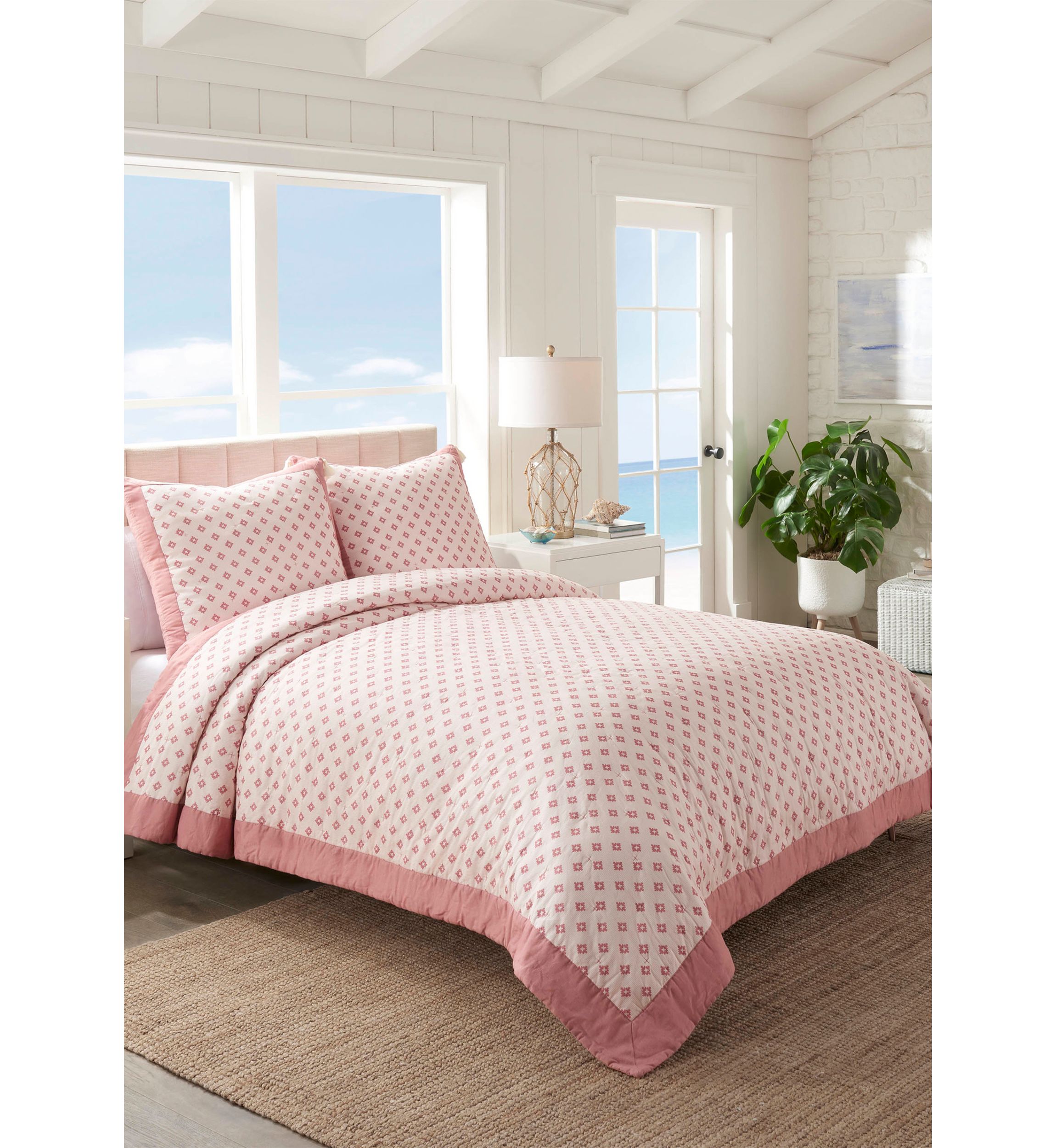 Hartsville Coral Full/Queen Quilt
