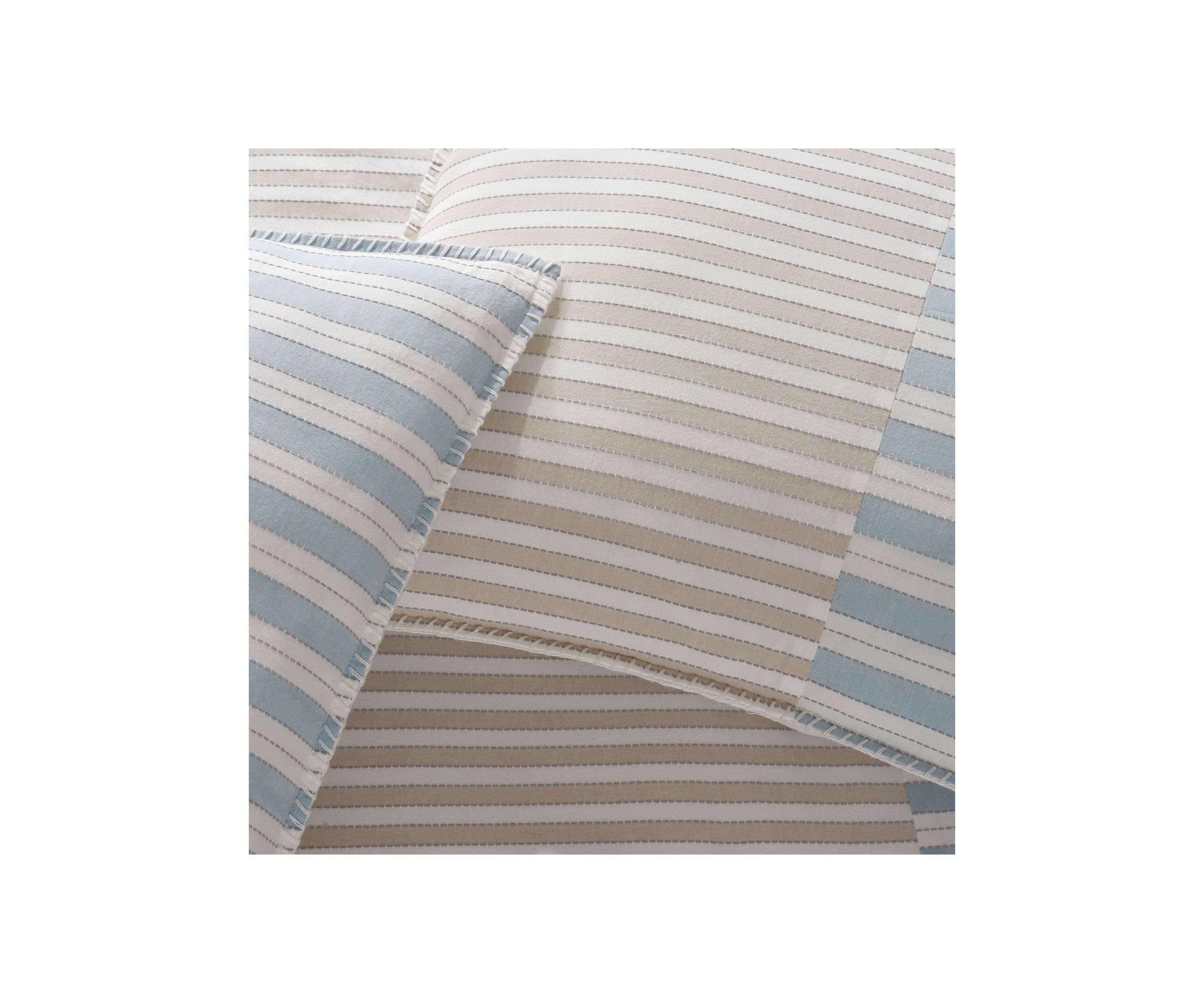 Pines Multi Comforter Set
