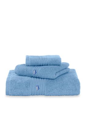 southern tide performance bath towel