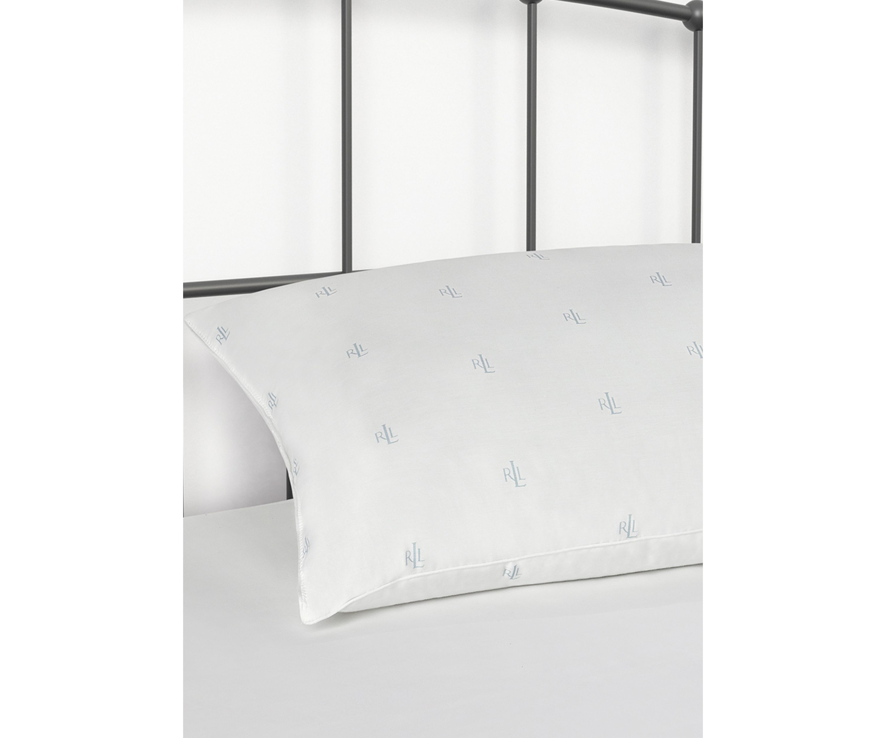 Logo Extra Firm 24 Ounce Jumbo Pillow
