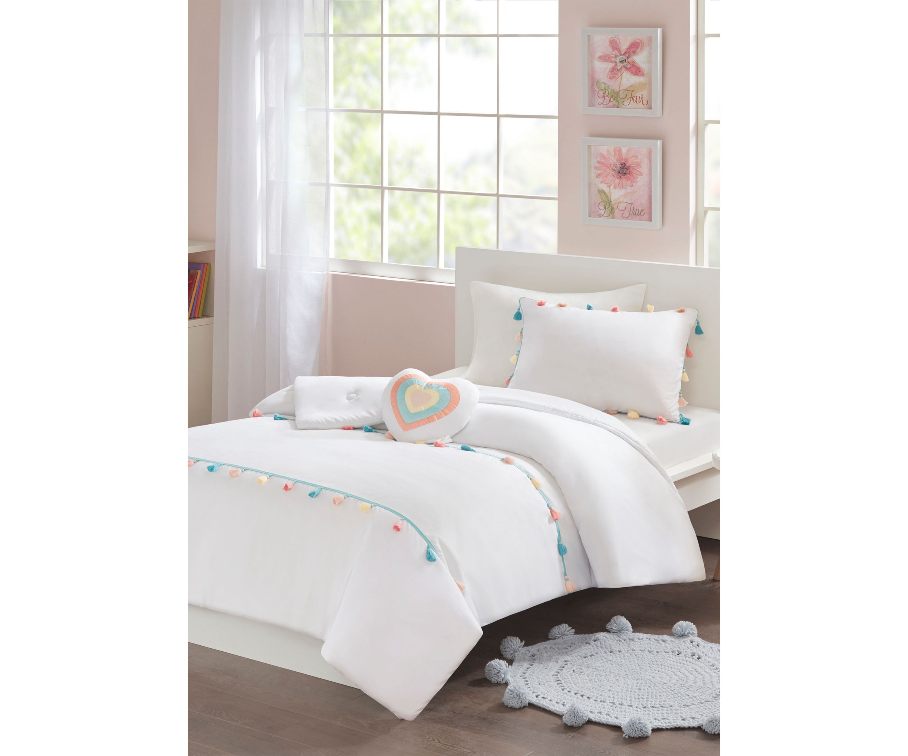 Tessa Tassel Comforter Set