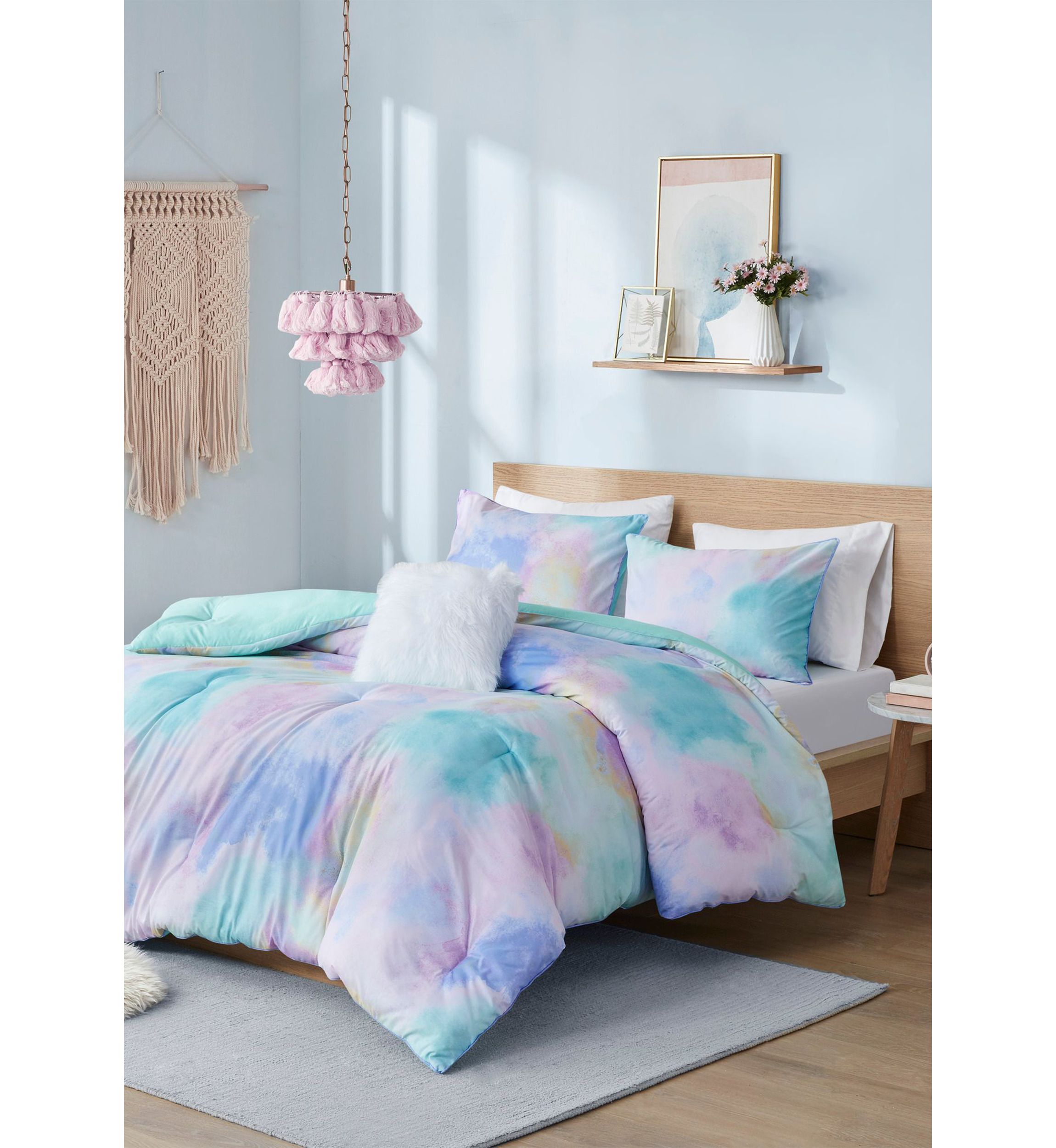 Cassiopeia Watercolor Tie Dye Printed Comforter Set with Throw Pillow