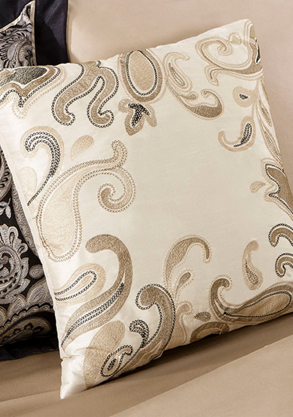 Aubrey 12 Piece Comforter Set with Cotton Bed Sheets