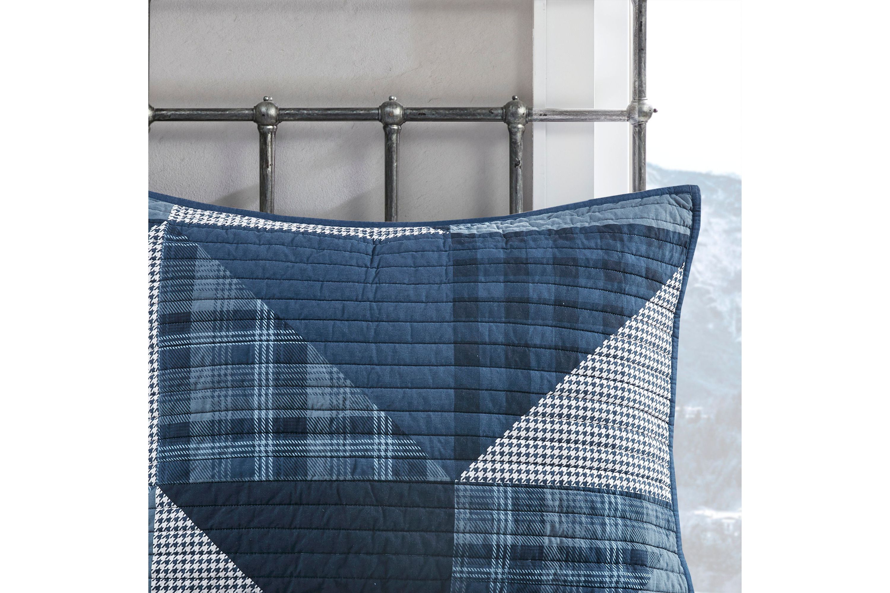 Olsen 3 Piece Oversized Cotton Quilt Set