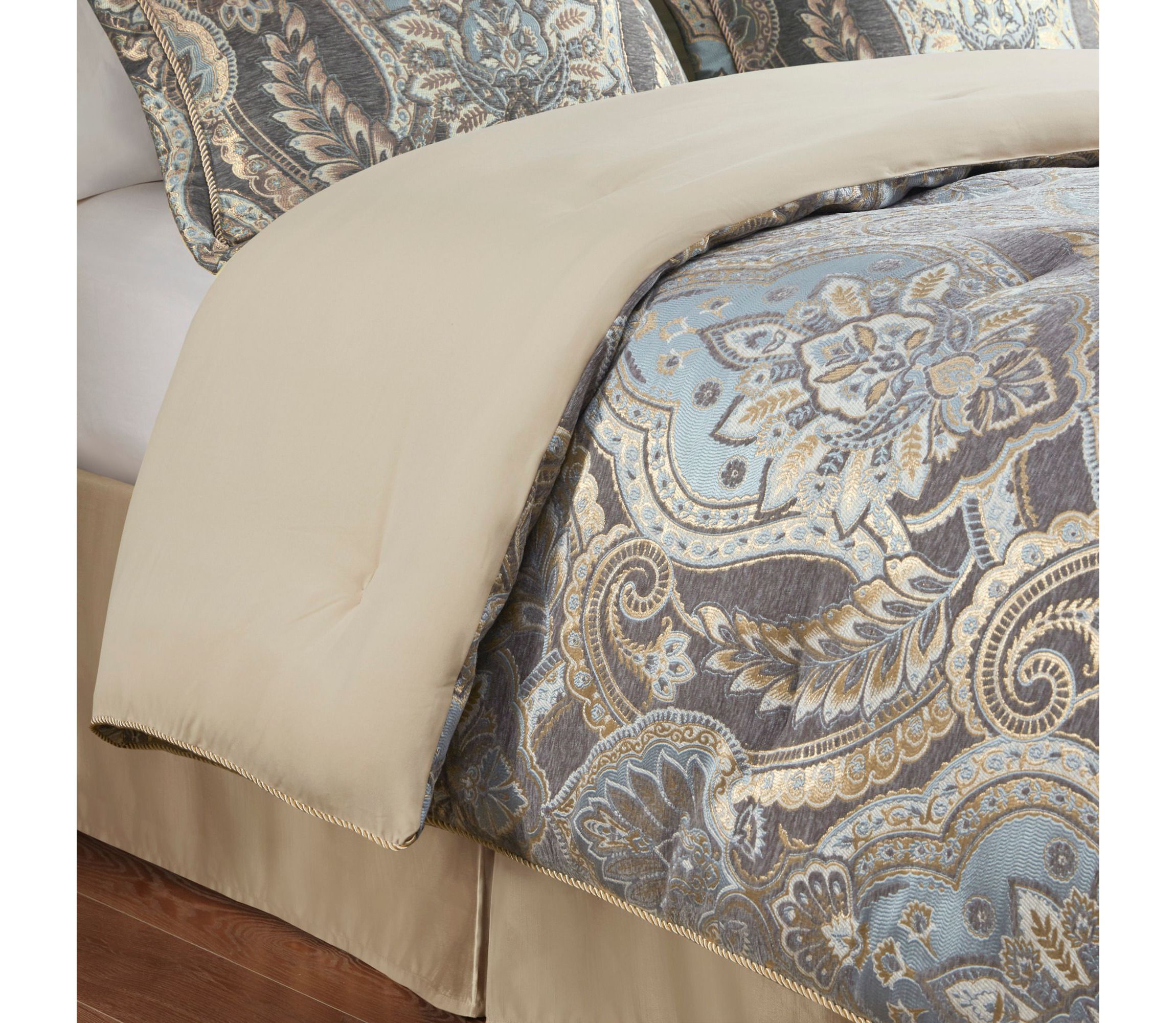 Julius 4 Piece Comforter Set