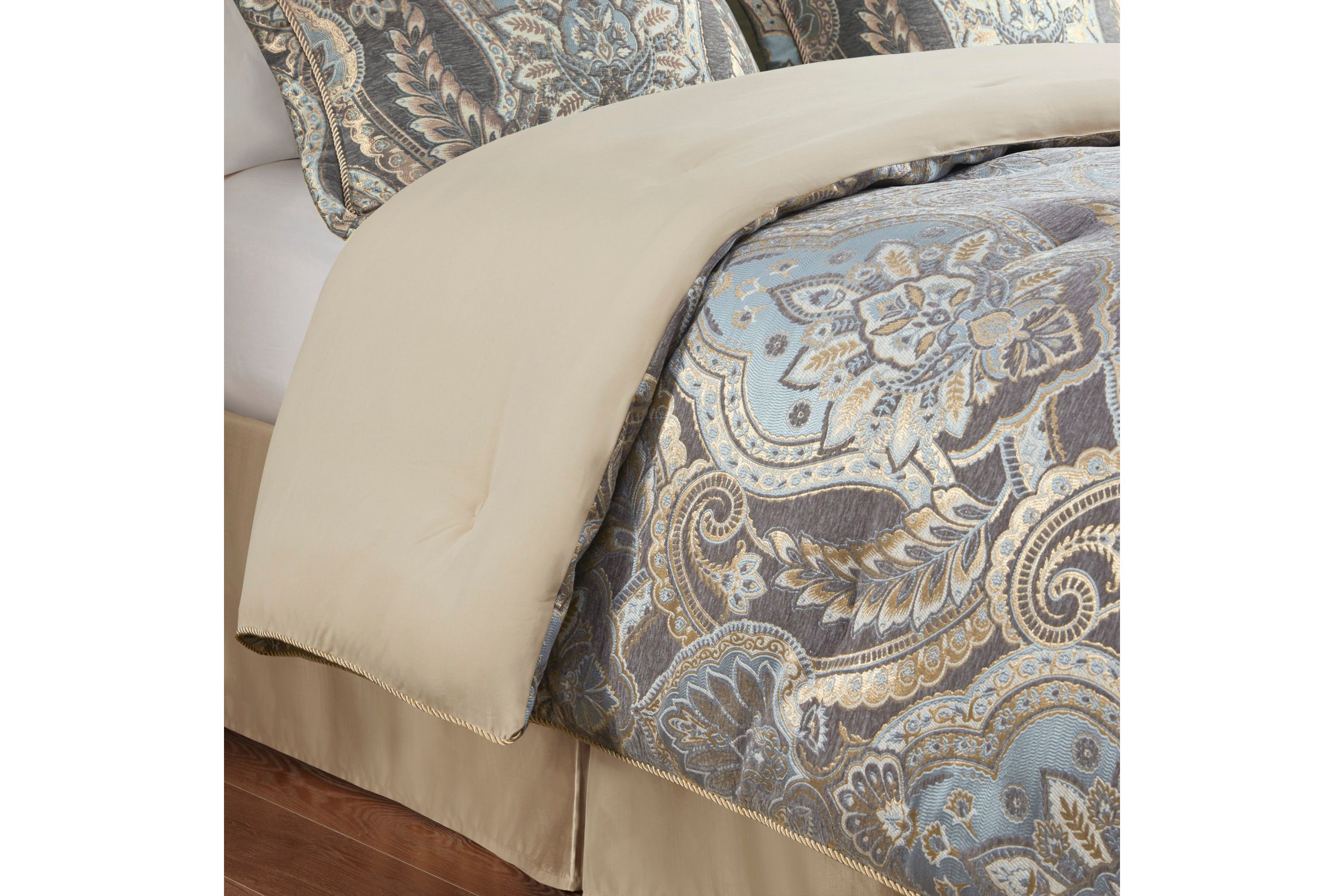 Julius 4 Piece Comforter Set