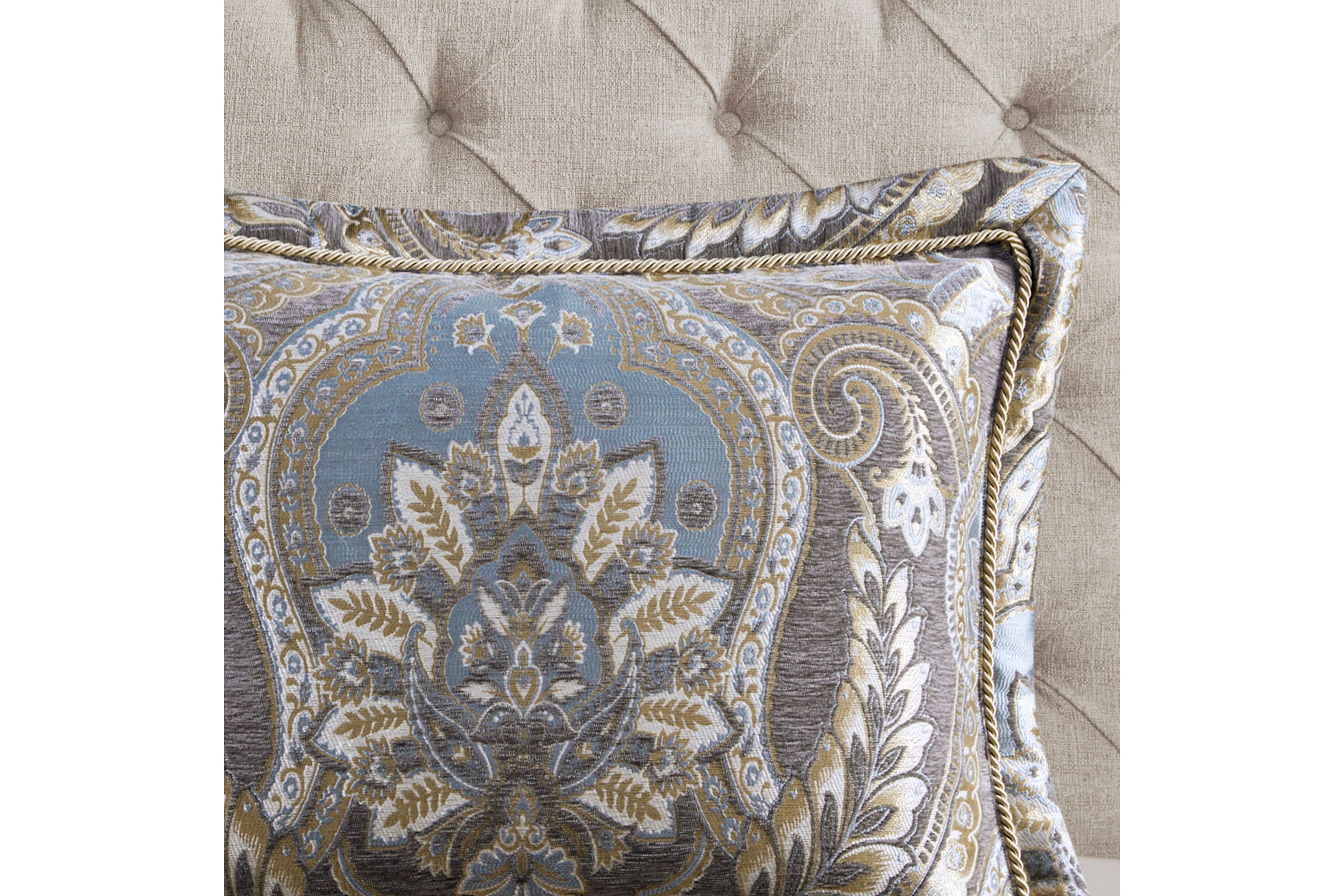 Julius 4 Piece Comforter Set