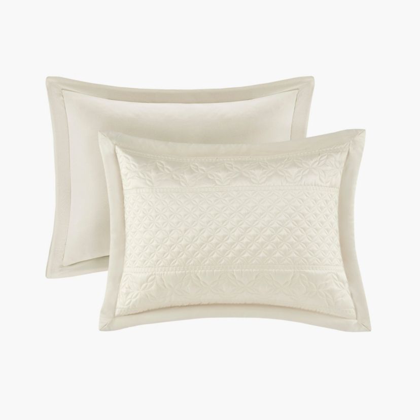 Versailles 3 Piece Quilt Set