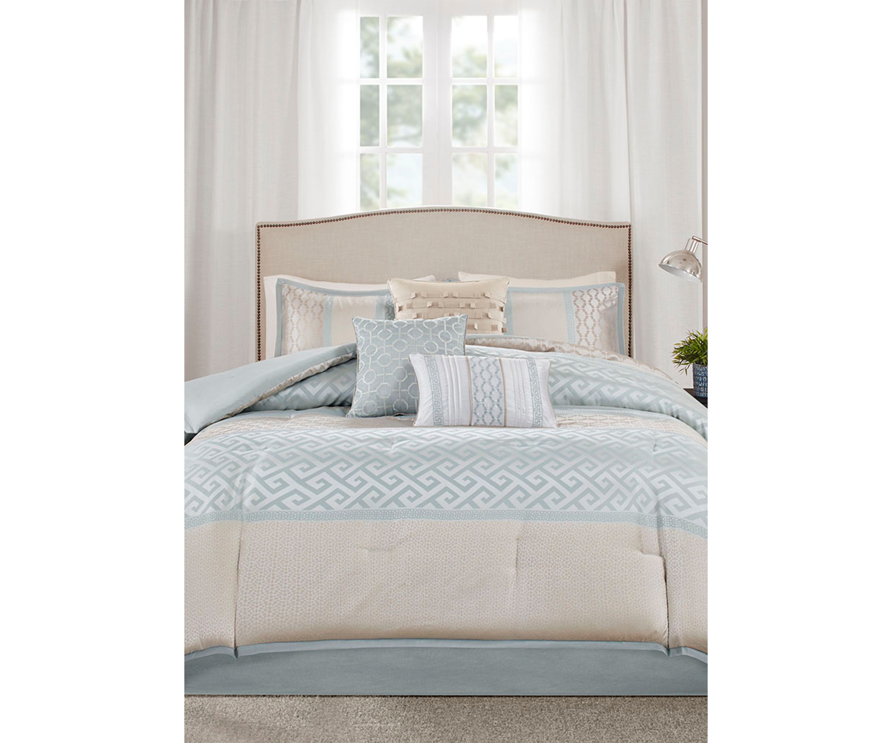Bennett 7-Piece Comforter Set- Aqua