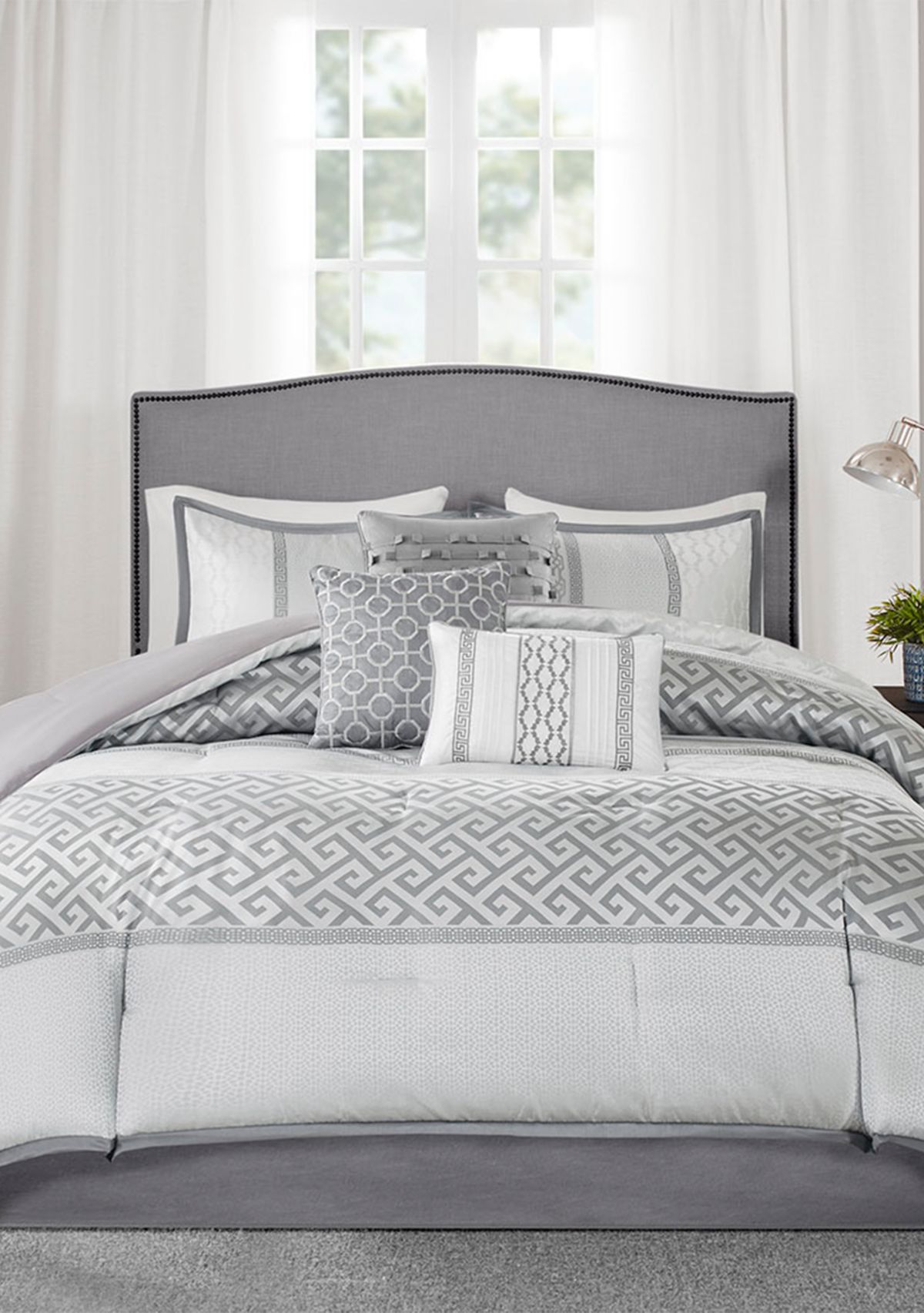 Bennett 7-Piece Comforter Set- Aqua