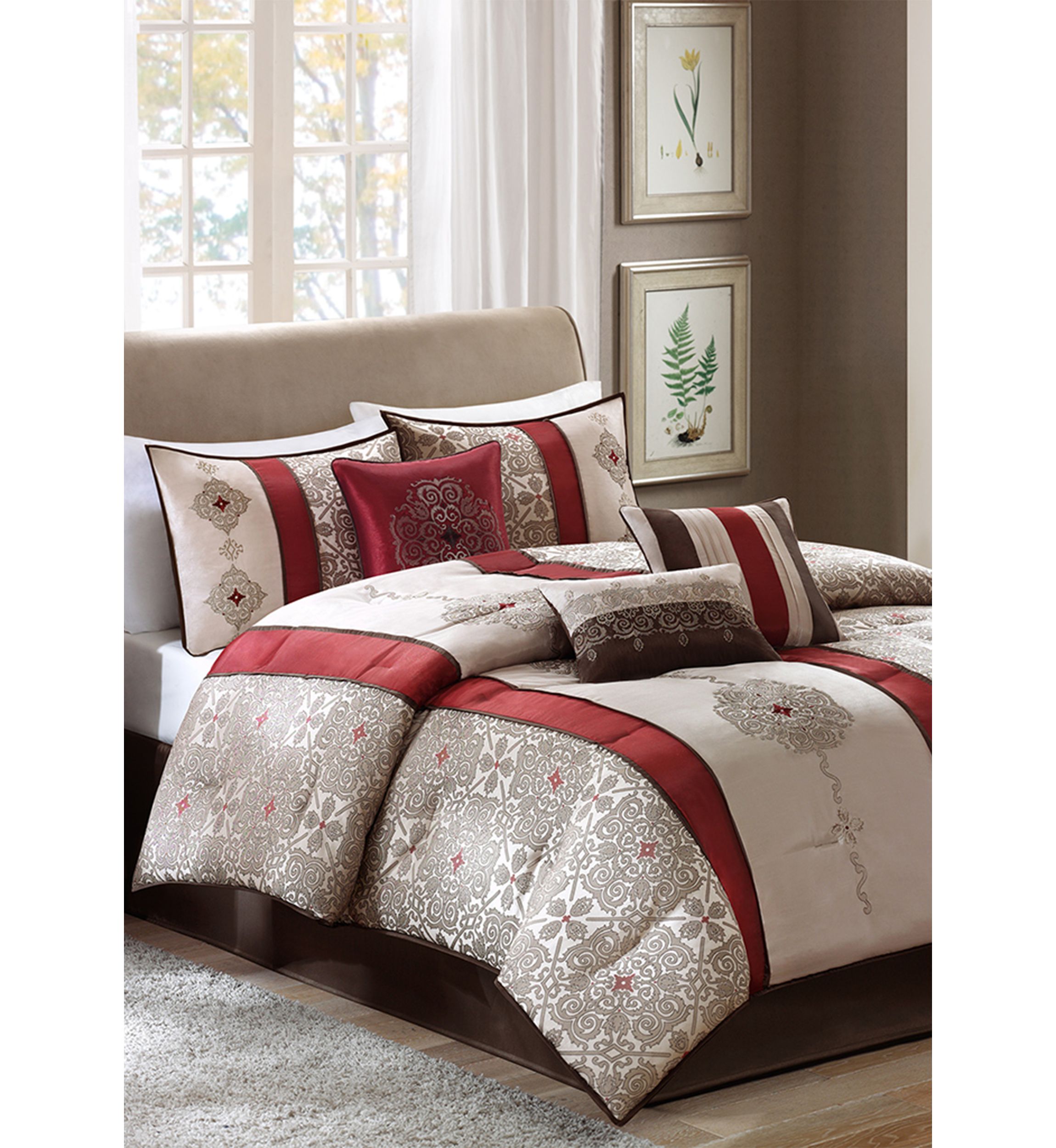 Donovan	Jacquard Comforter Set Red