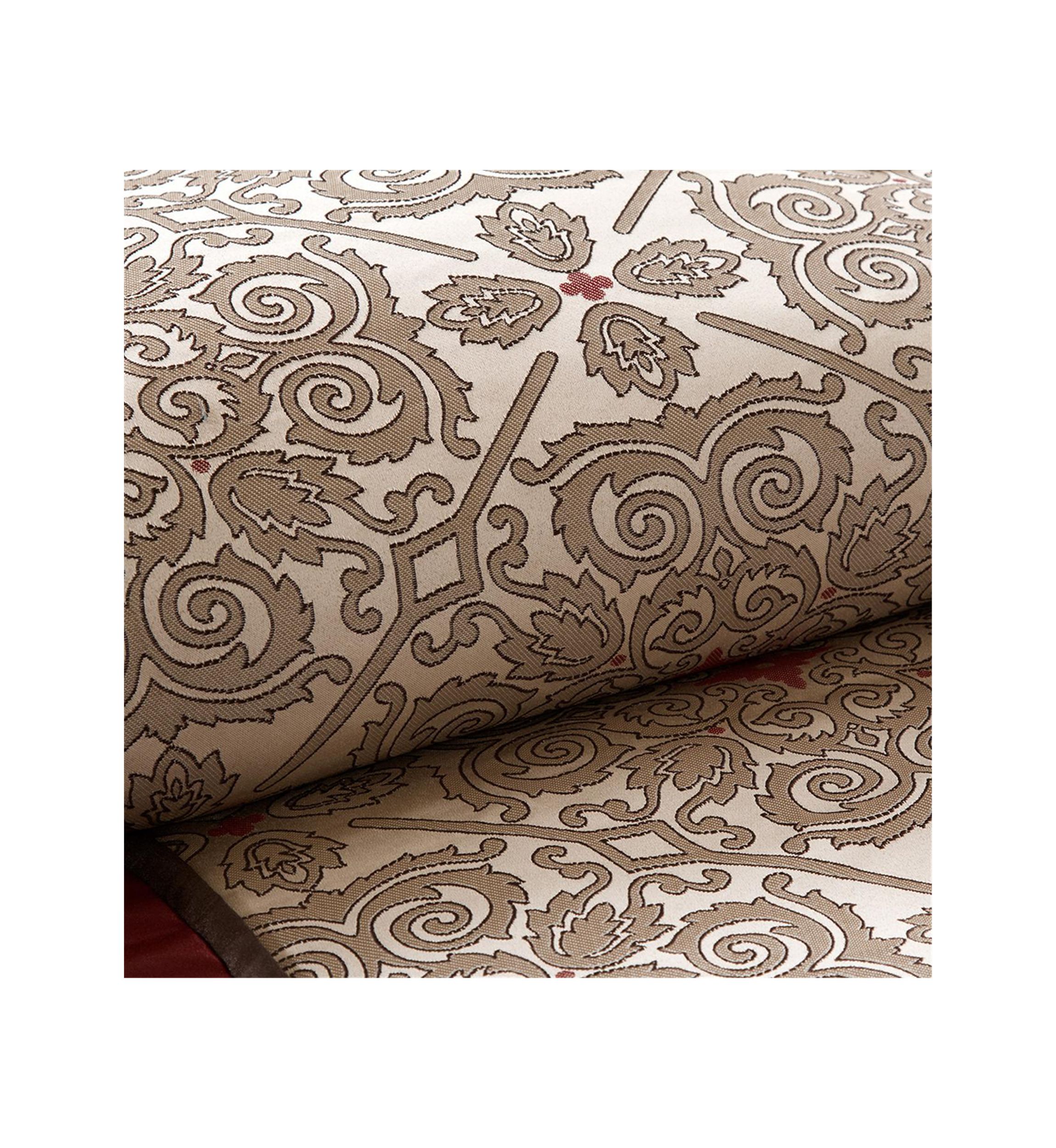 Donovan	Jacquard Comforter Set Red