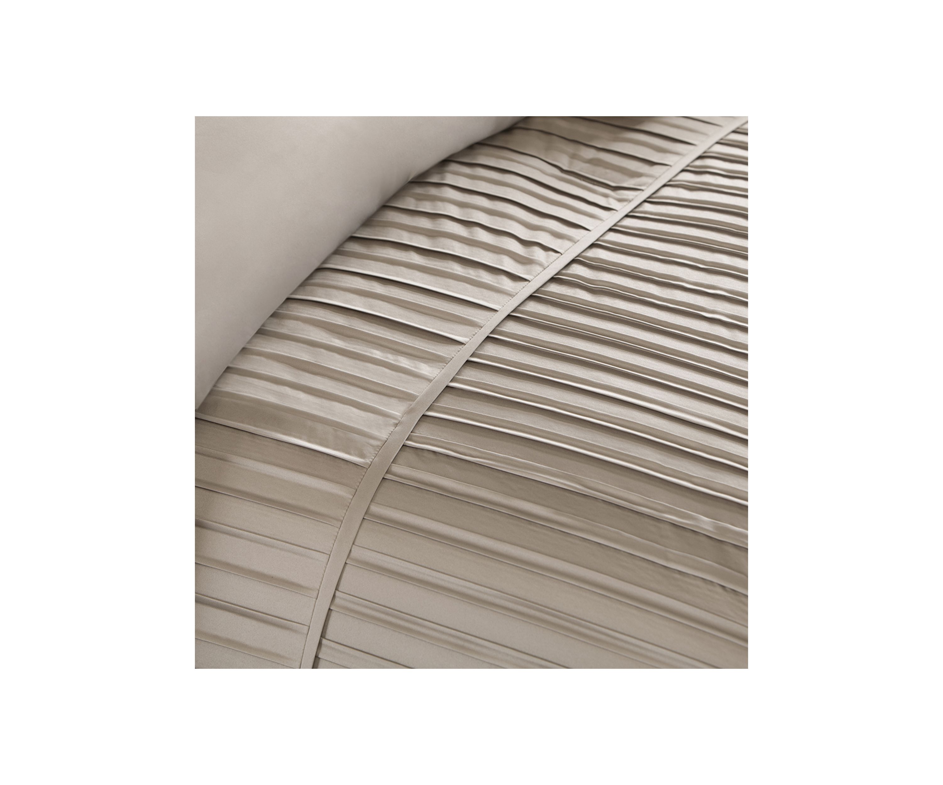 Trinity 7-Piece Taupe Comforter Set