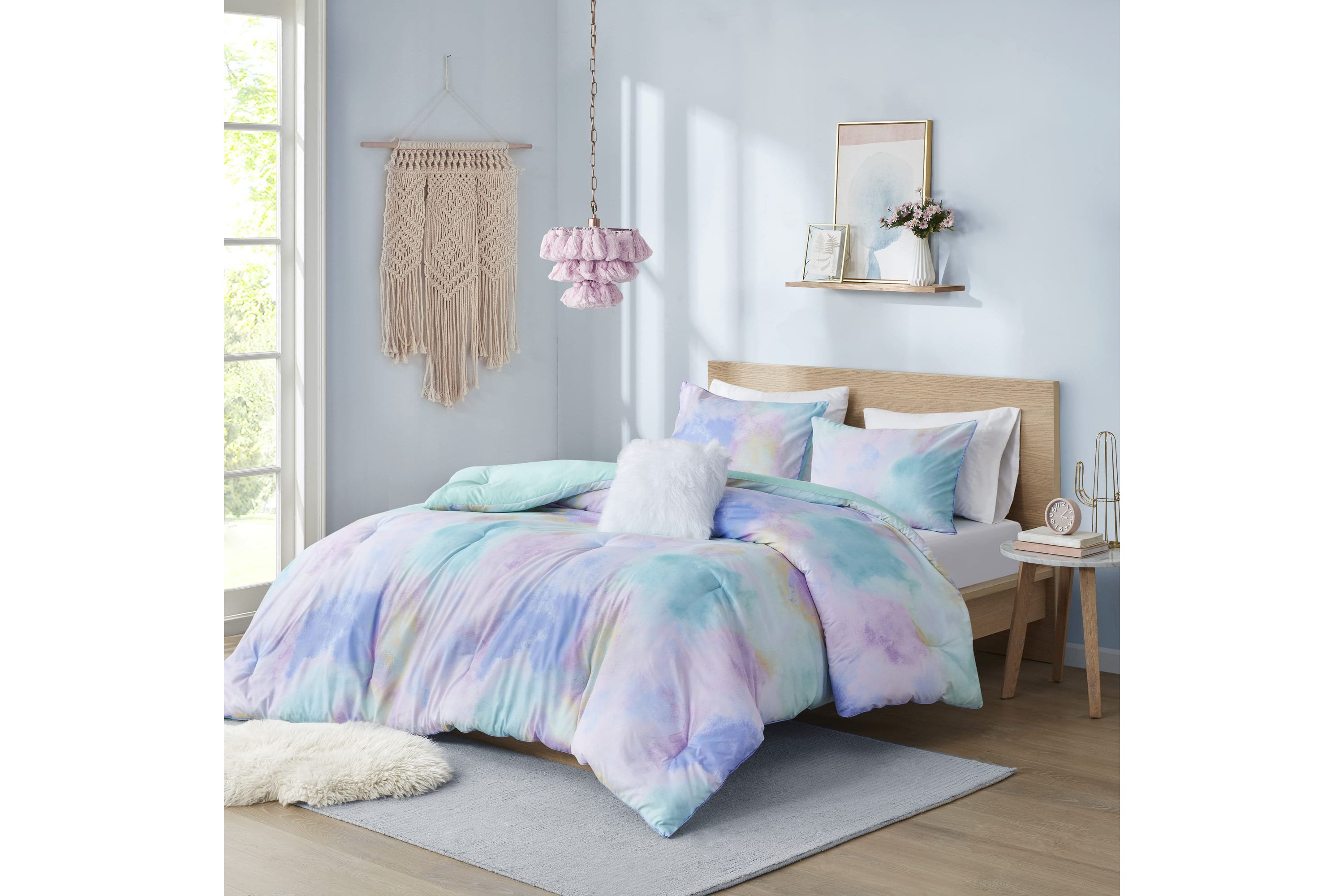 Cassiopeia Watercolor Tie Dye Printed Comforter Set with Throw Pillow