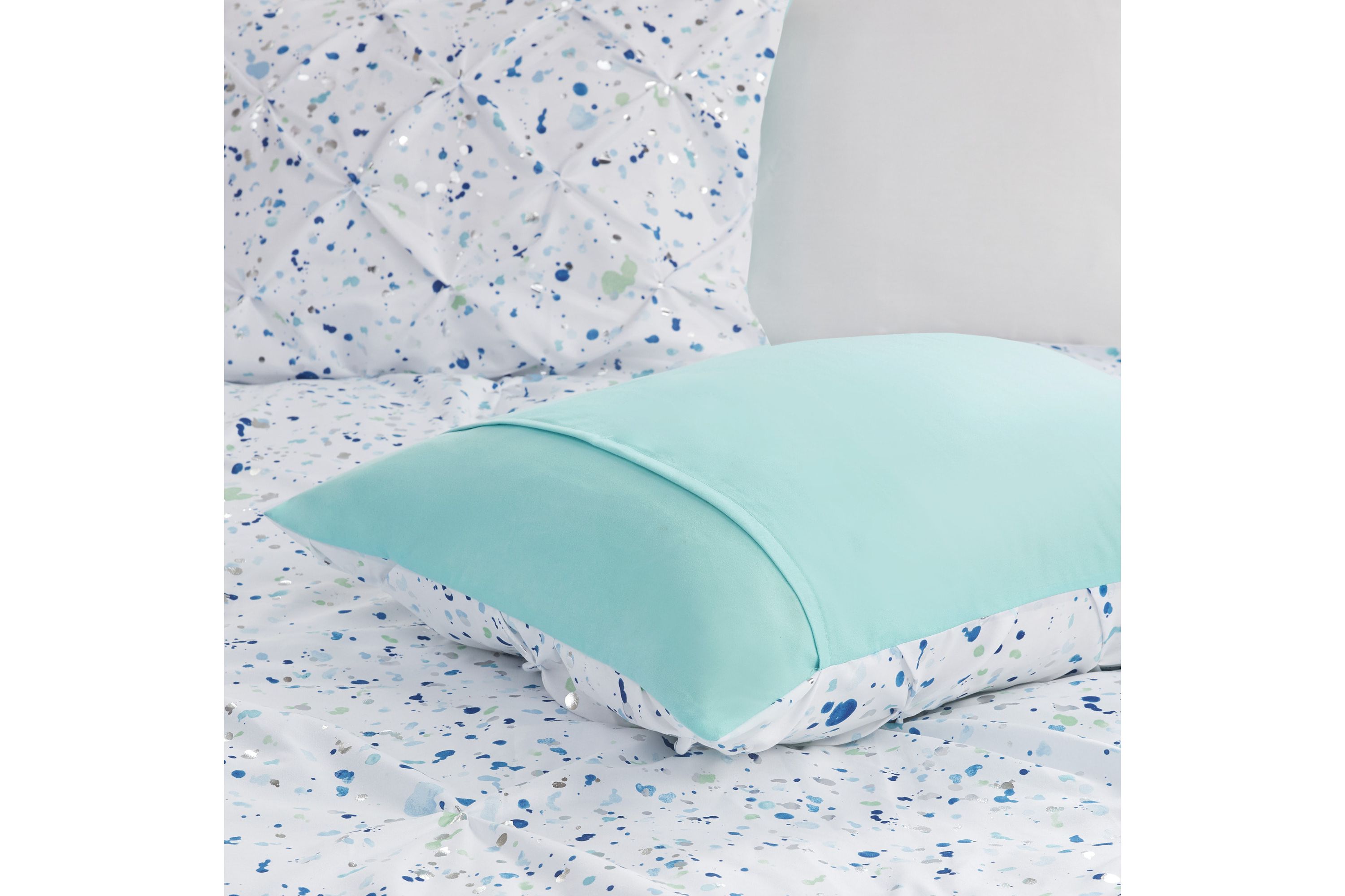 Abby Metallic Printed and Pintucked Comforter Set
