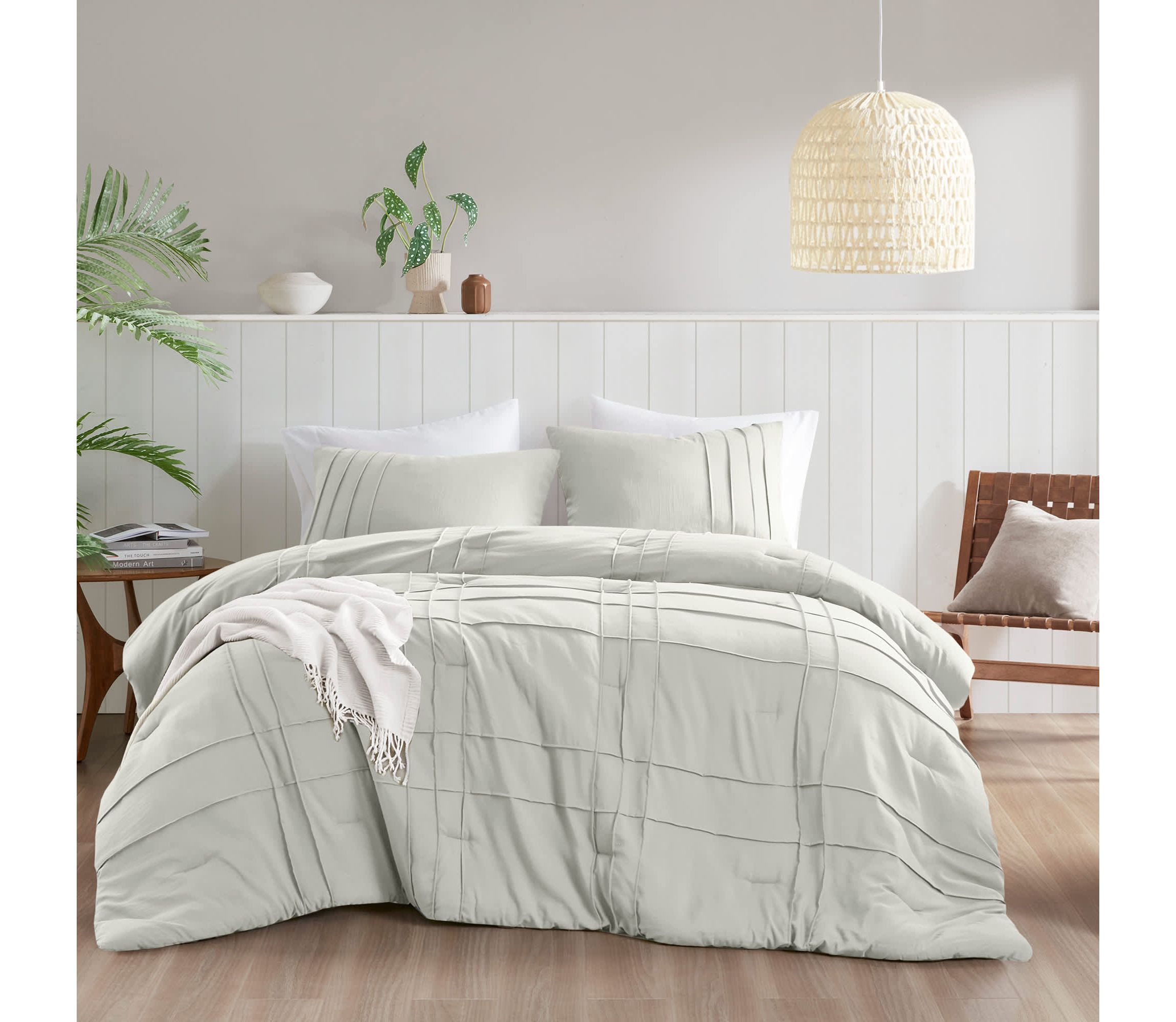 Porter Soft Washed Pleated Comforter Set