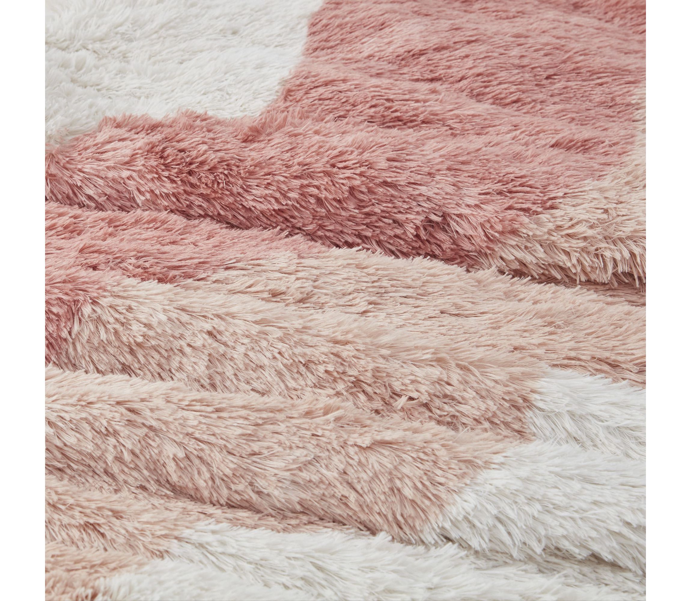 Cassie Ombre Shaggy Faux Fur Comforter Set