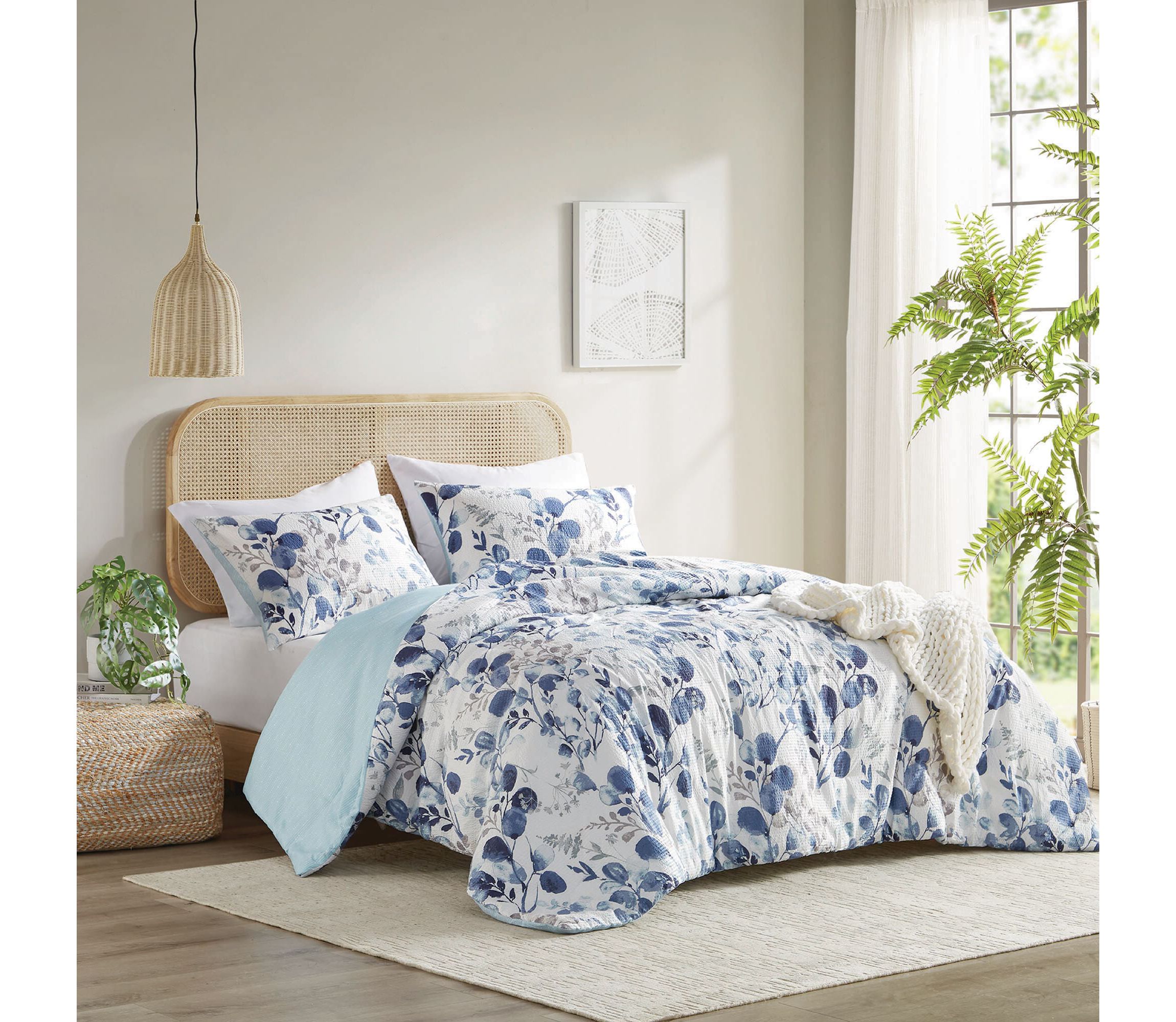 Gabby Reversible Floral Botanical Seersucker Comforter Set