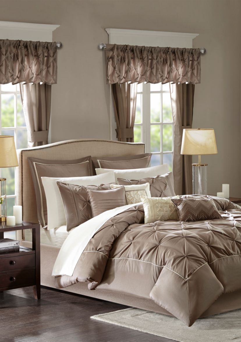 Joella Luxurious Lavish Tufted 24 Piece Room in a Bag