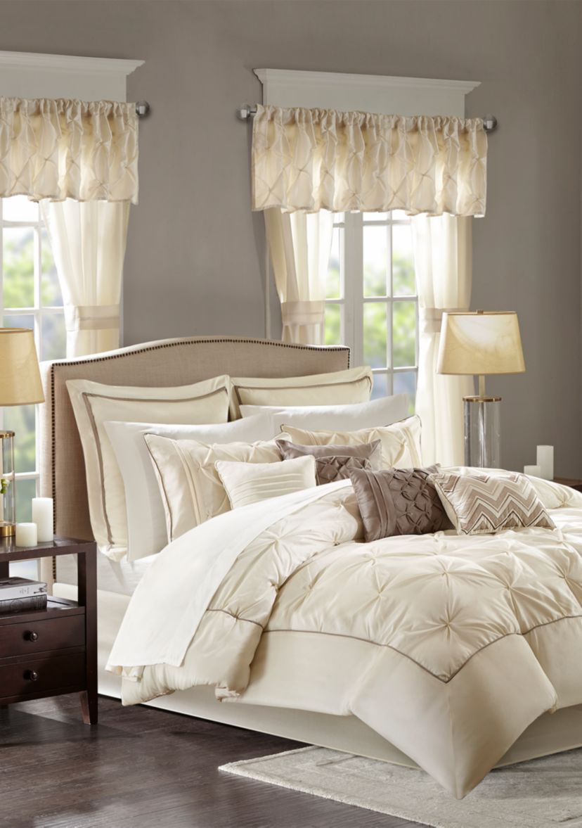 Joella Luxurious Lavish Tufted 24 Piece Room in a Bag