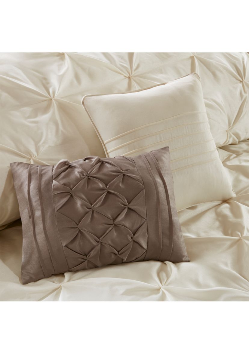 Joella Luxurious Lavish Tufted 24 Piece Room in a Bag